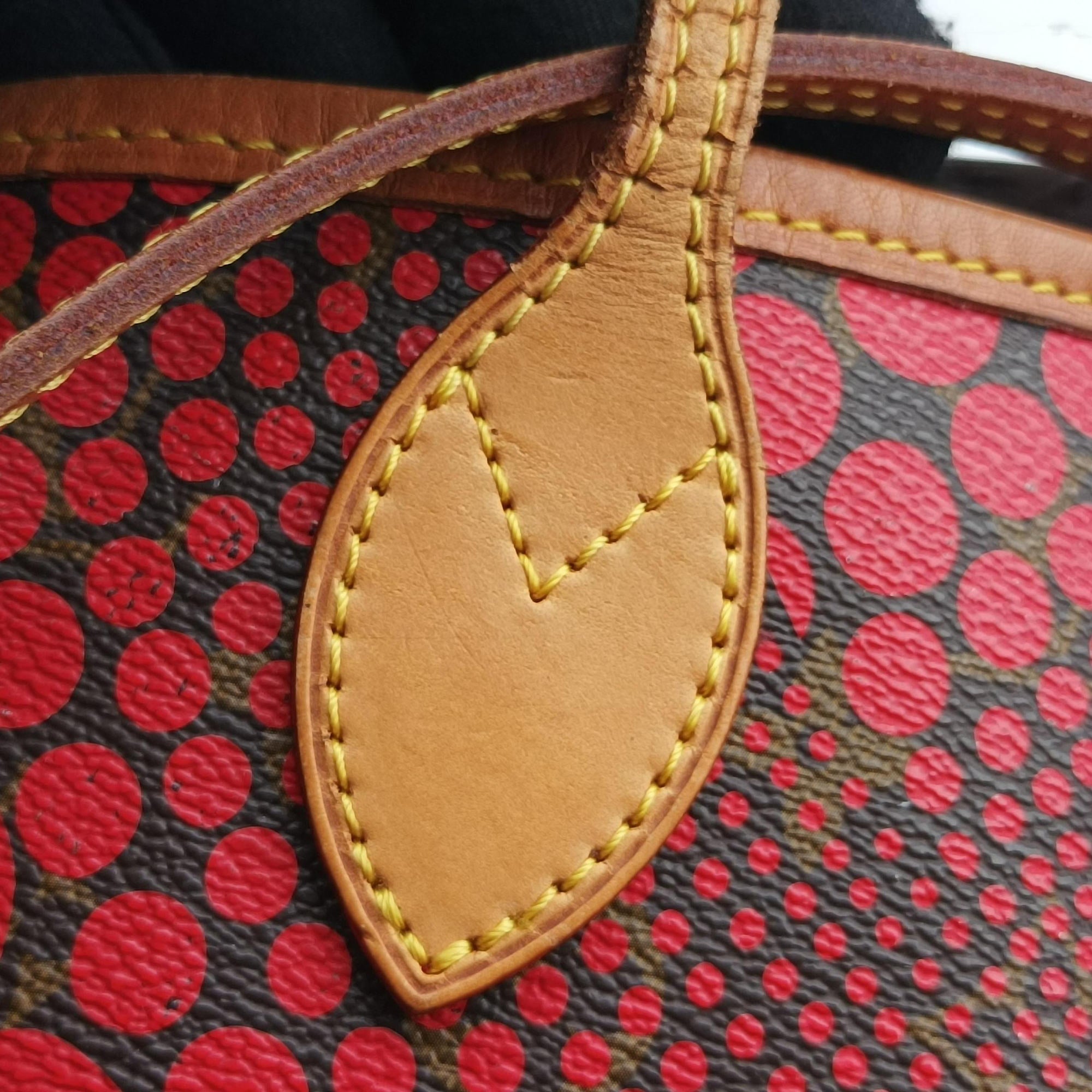 Pre-owned Louis Vuitton NEVERFULL MM Brown×Rouge Monogram Wave Dot M40686 shoulderbag | stylenewstar