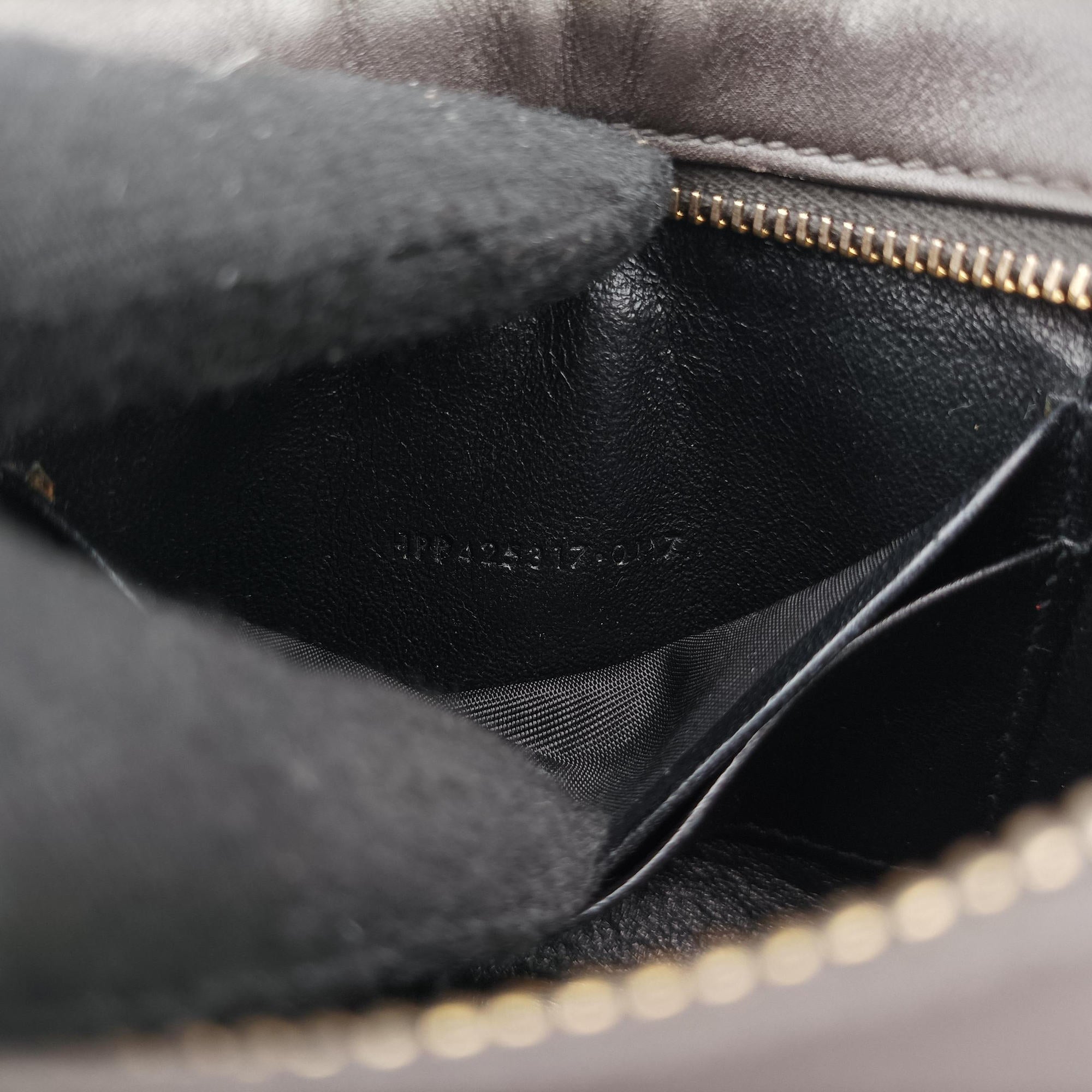Secondhand Yves Saint Laurent Blogger Grey Leather 425317 shoulderbag | stylenewstar