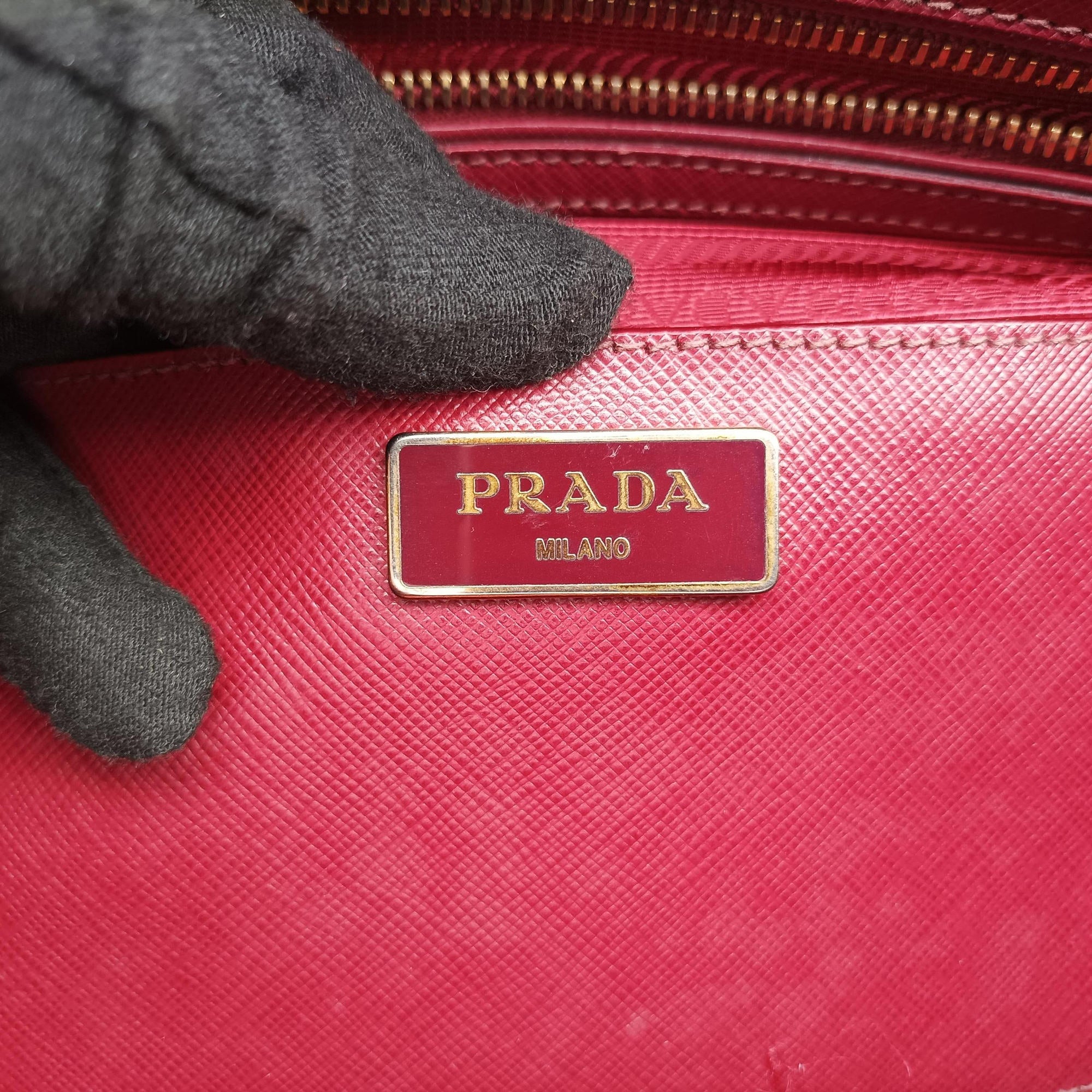 Secondhand Prada Galleria Burgundy SAFFIANO Leather BN1874 handbag | stylenewstar