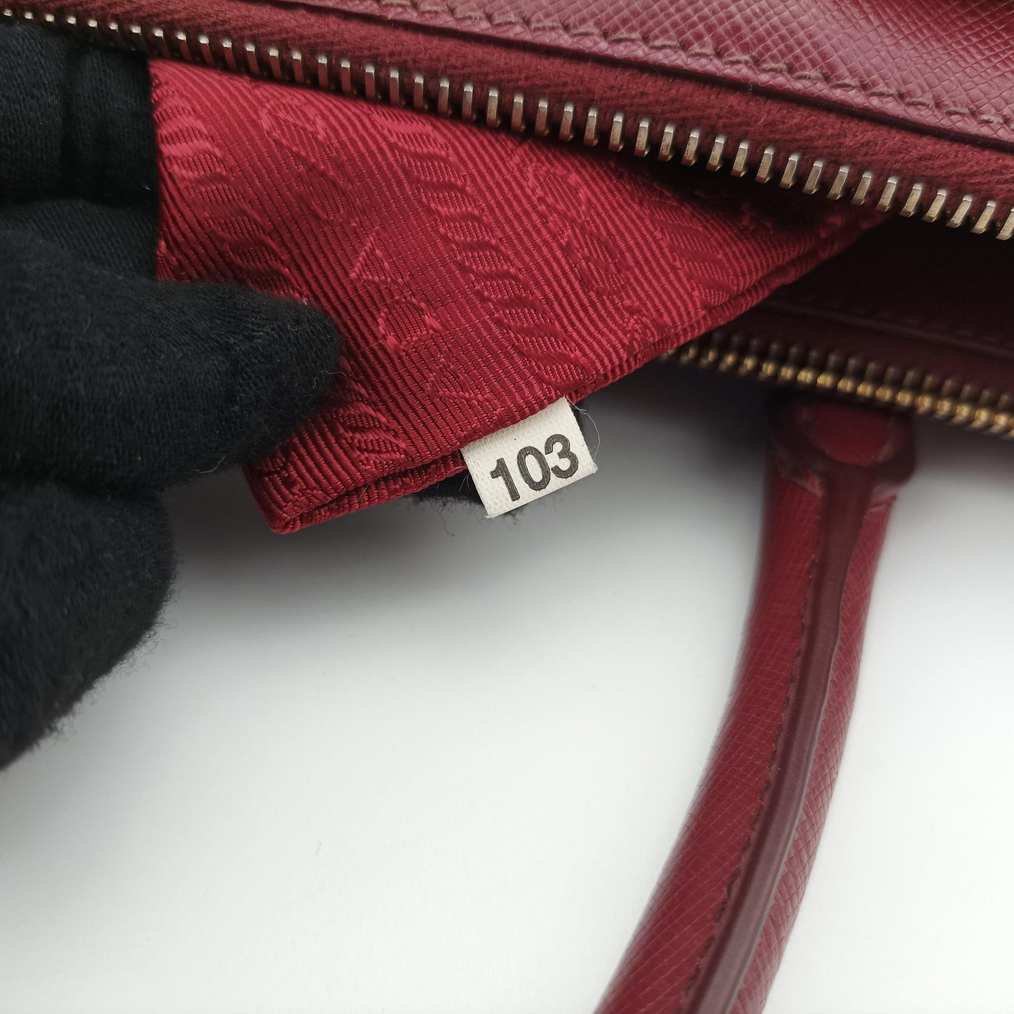 Secondhand Prada Galleria Burgundy SAFFIANO Leather BN1874 handbag | stylenewstar