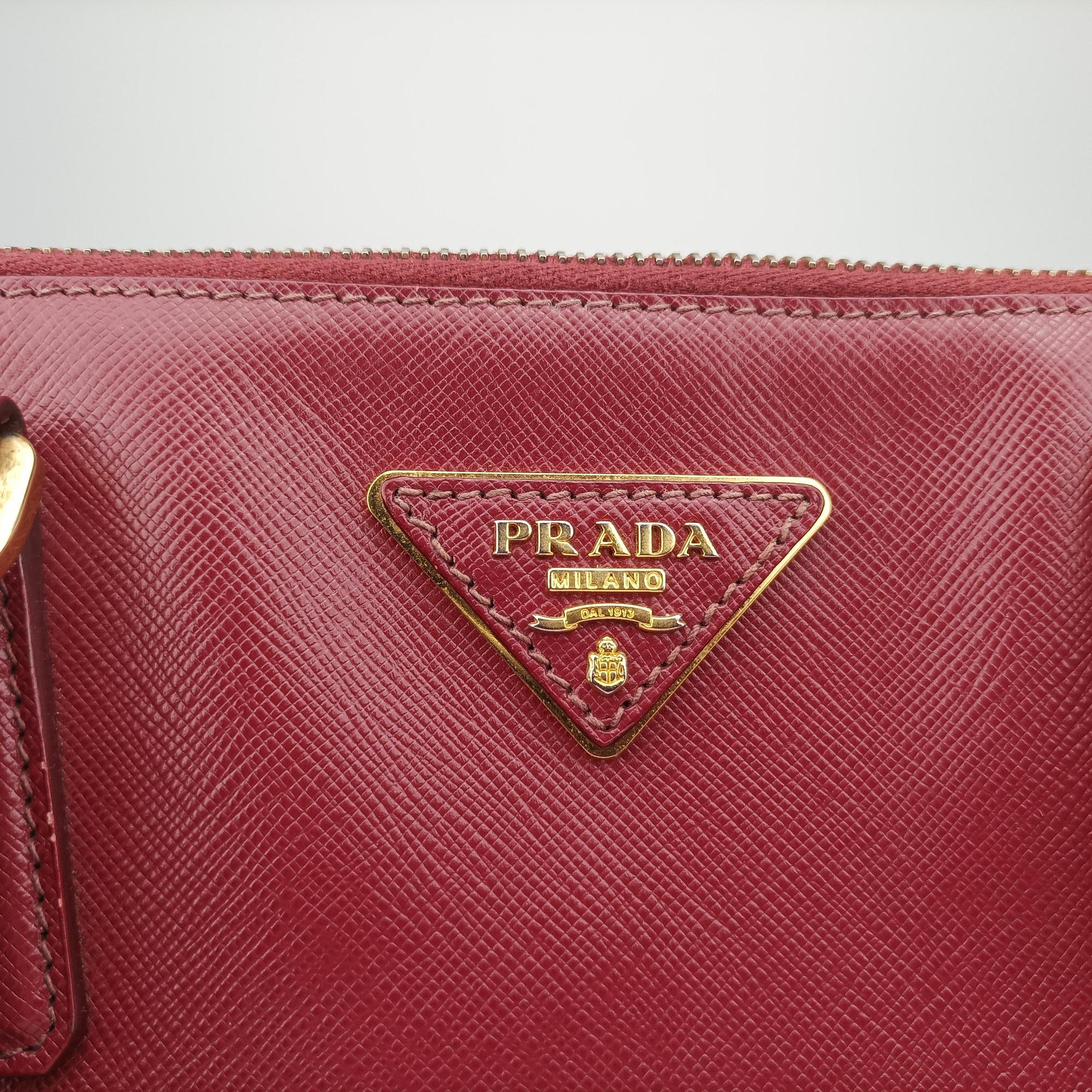 Secondhand Prada Galleria Burgundy SAFFIANO Leather BN1874 handbag | stylenewstar
