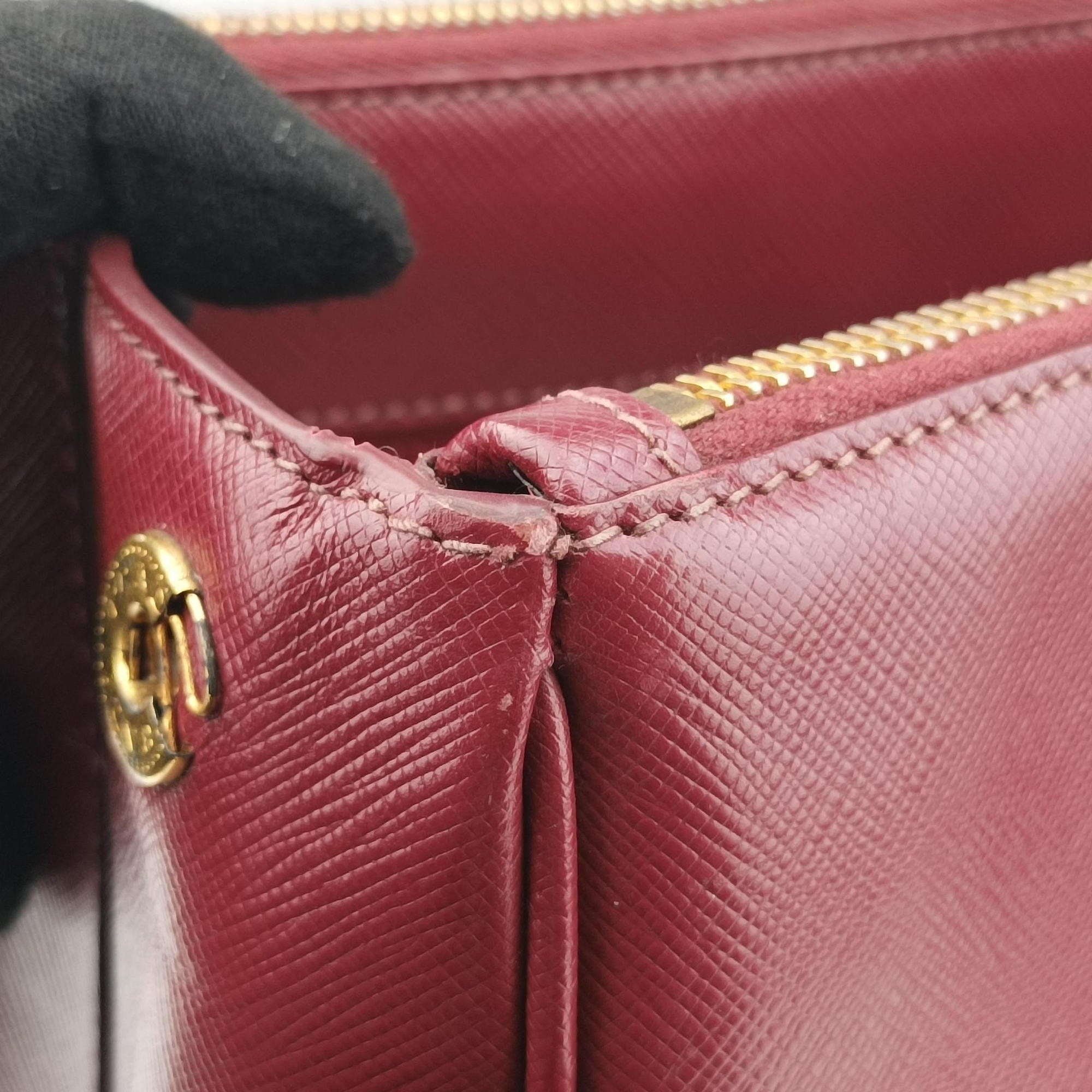 Secondhand Prada Galleria Burgundy SAFFIANO Leather BN1874 handbag | stylenewstar