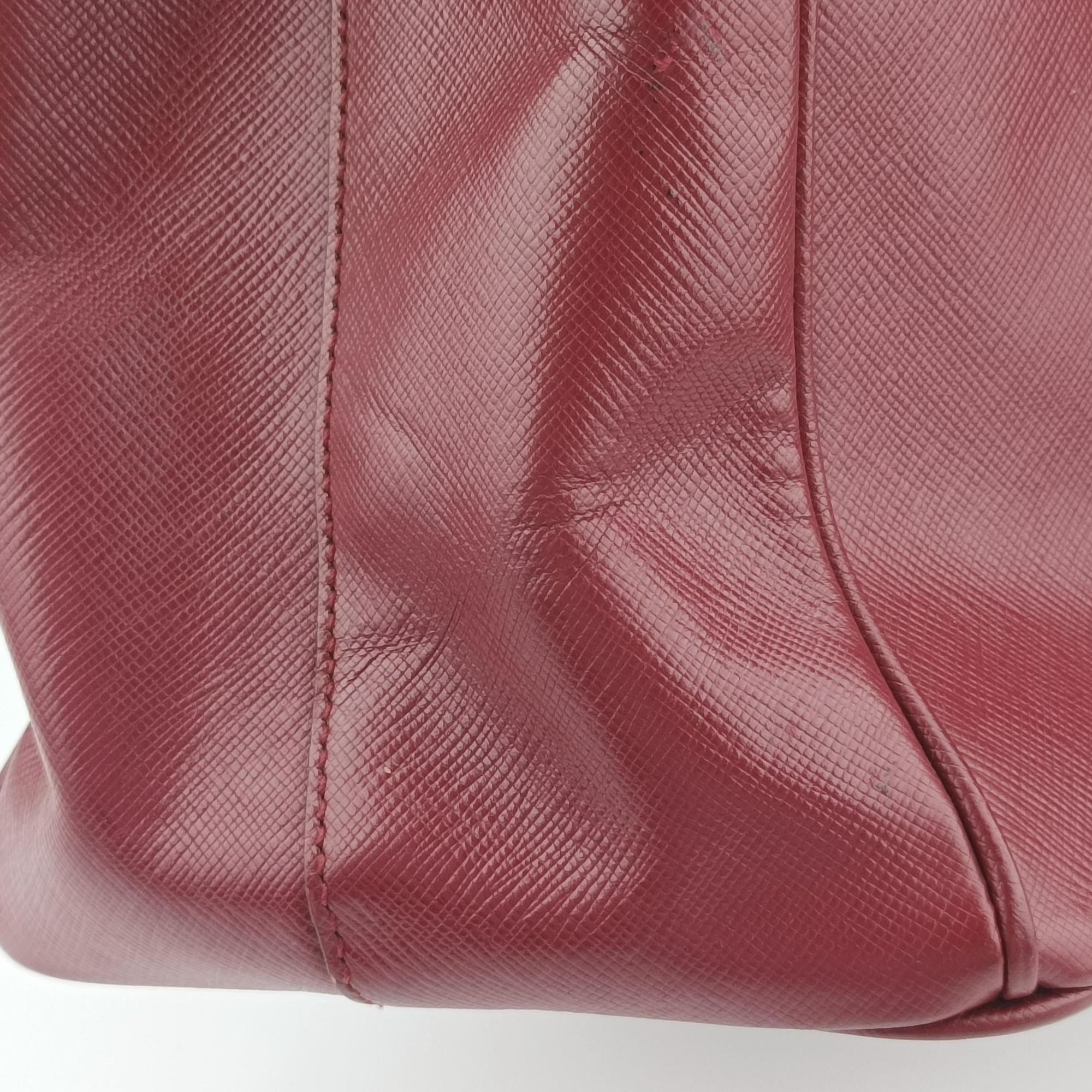 Secondhand Prada Galleria Burgundy SAFFIANO Leather BN1874 handbag | stylenewstar