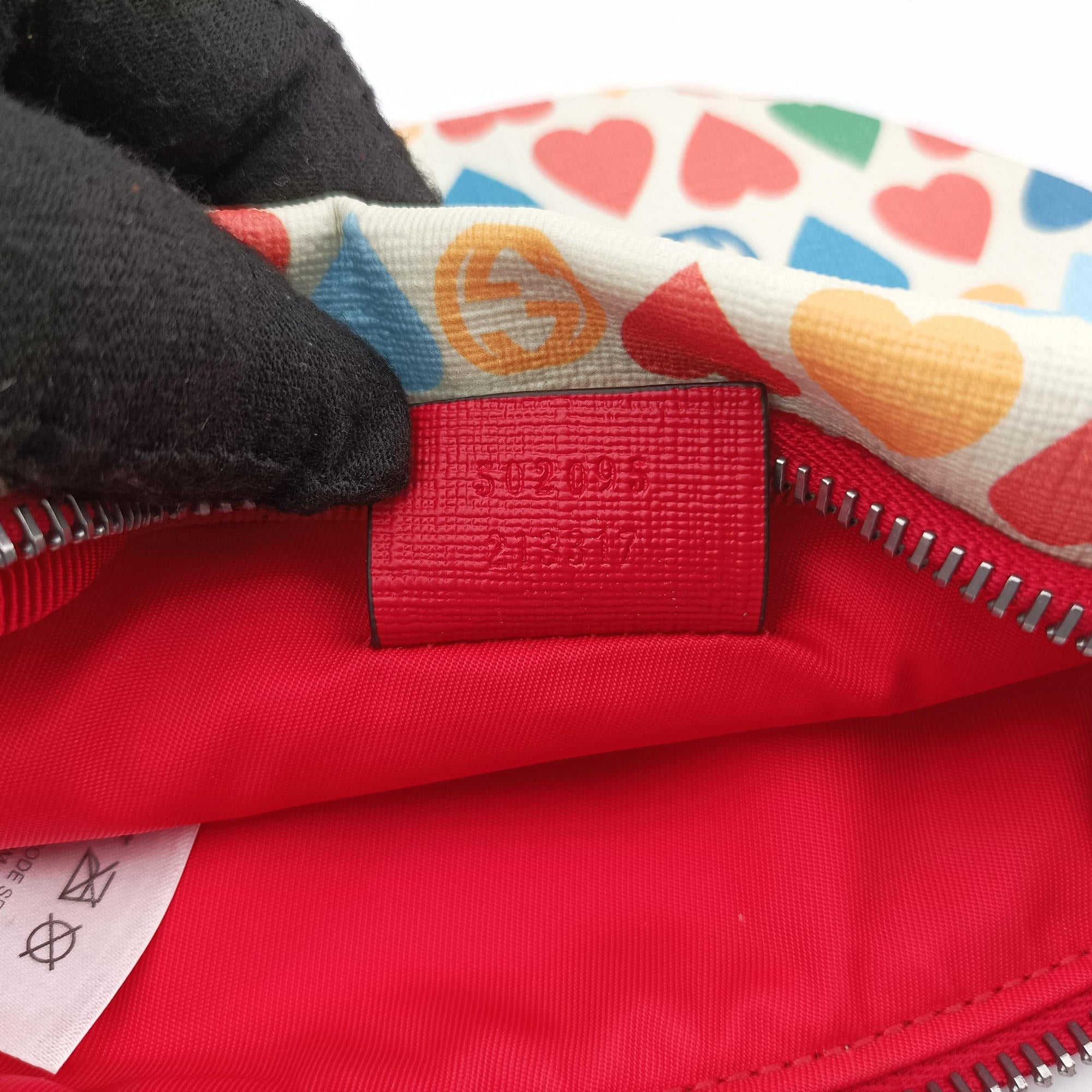 Pre-owned Gucci kids GG heart Print Multicolour PVC coated canvas 502095 bum bag/waist bag | stylenewstar