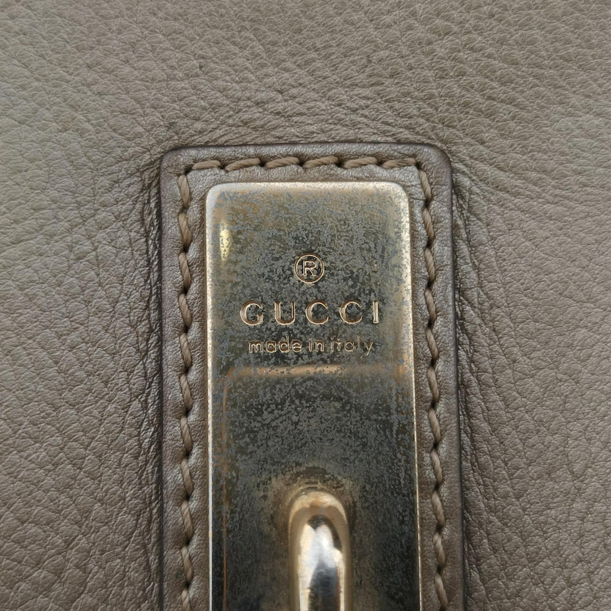 Vintage Gucci Bella Golden Leather 282301 shoulderbag | stylenewstar