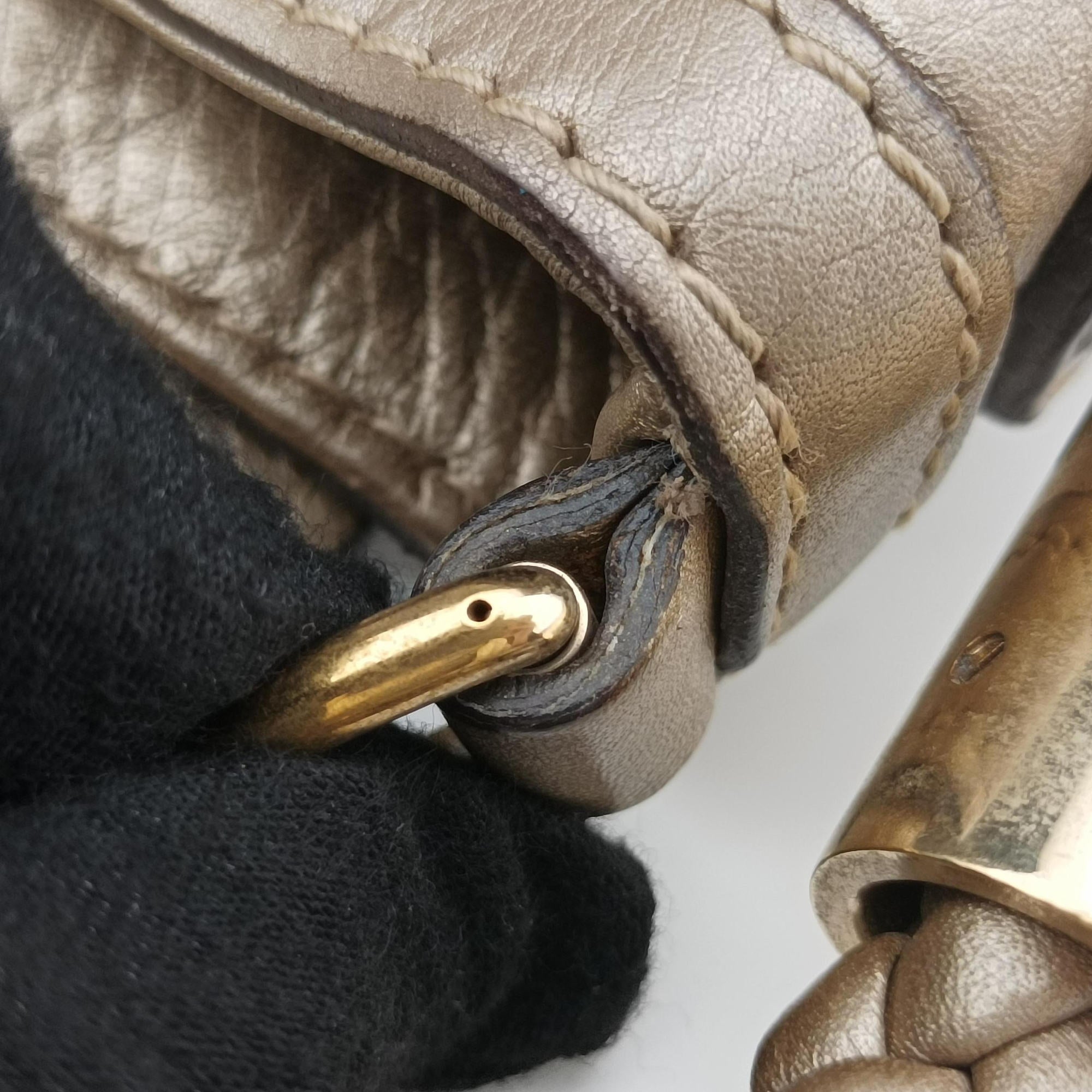 Vintage Gucci Bella Golden Leather 282301 shoulderbag | stylenewstar