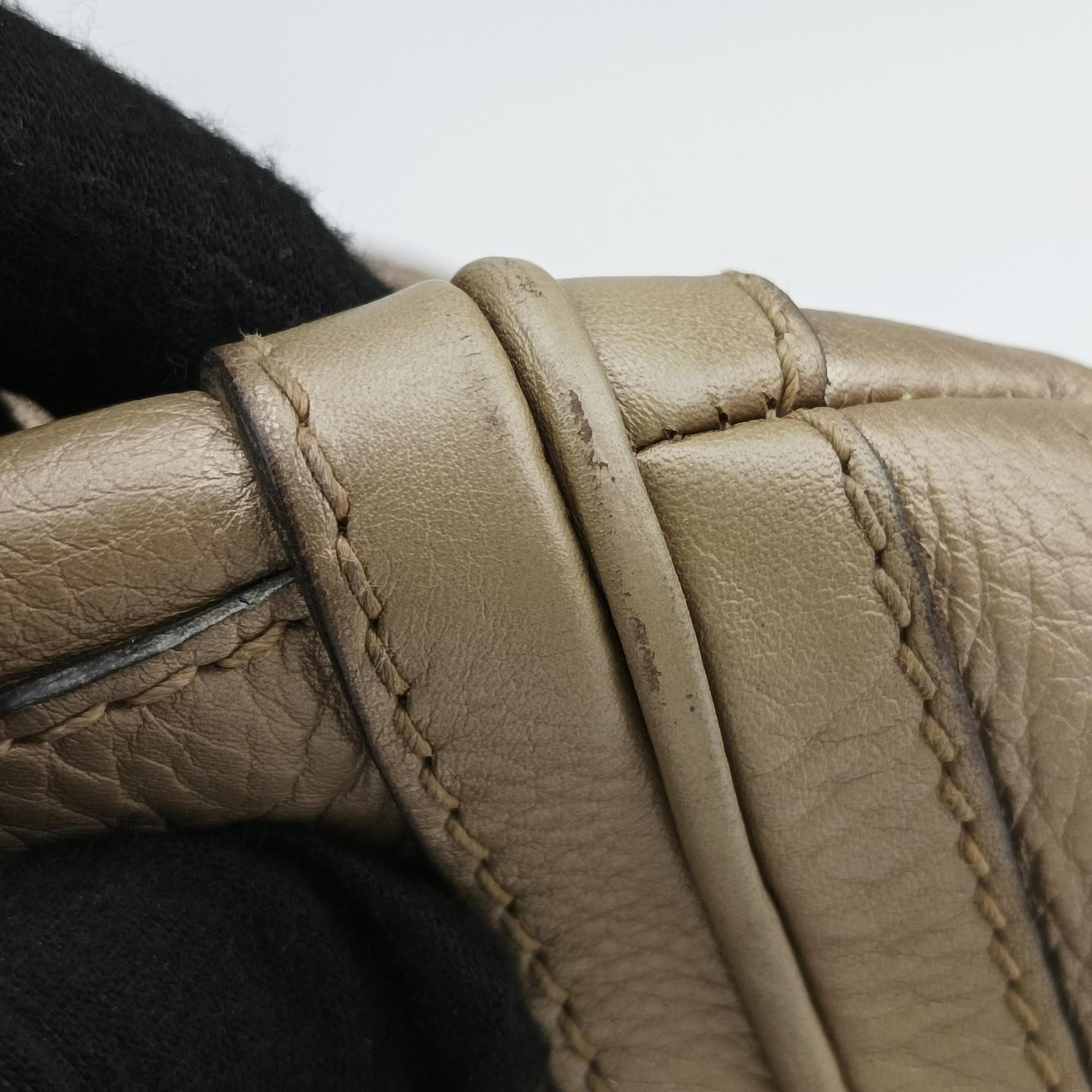 Vintage Gucci Bella Golden Leather 282301 shoulderbag | stylenewstar