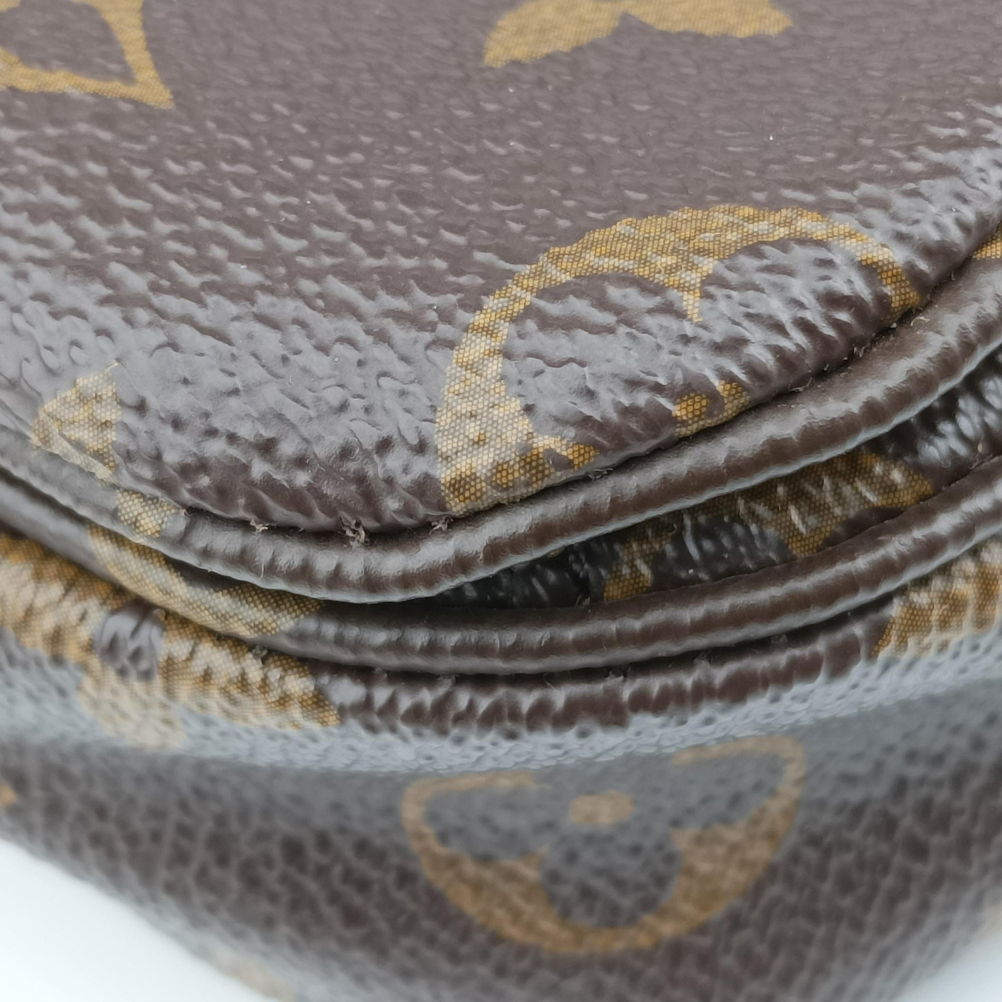 Secondhand Louis Vuitton Pochette Metis MM Brown Monogram Canvas M44875 shoulderbag | stylenewstar