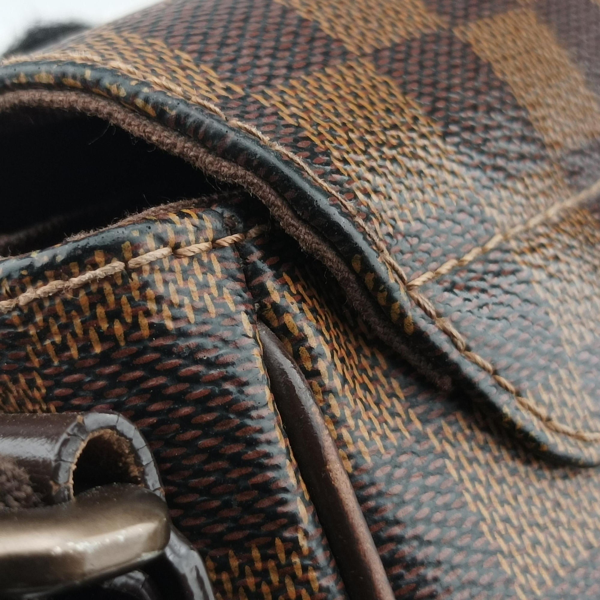 Pre-owned Louis Vuitton DISTRICT PM EBENE Damier Canvas N41213 shoulderbag | stylenewstar