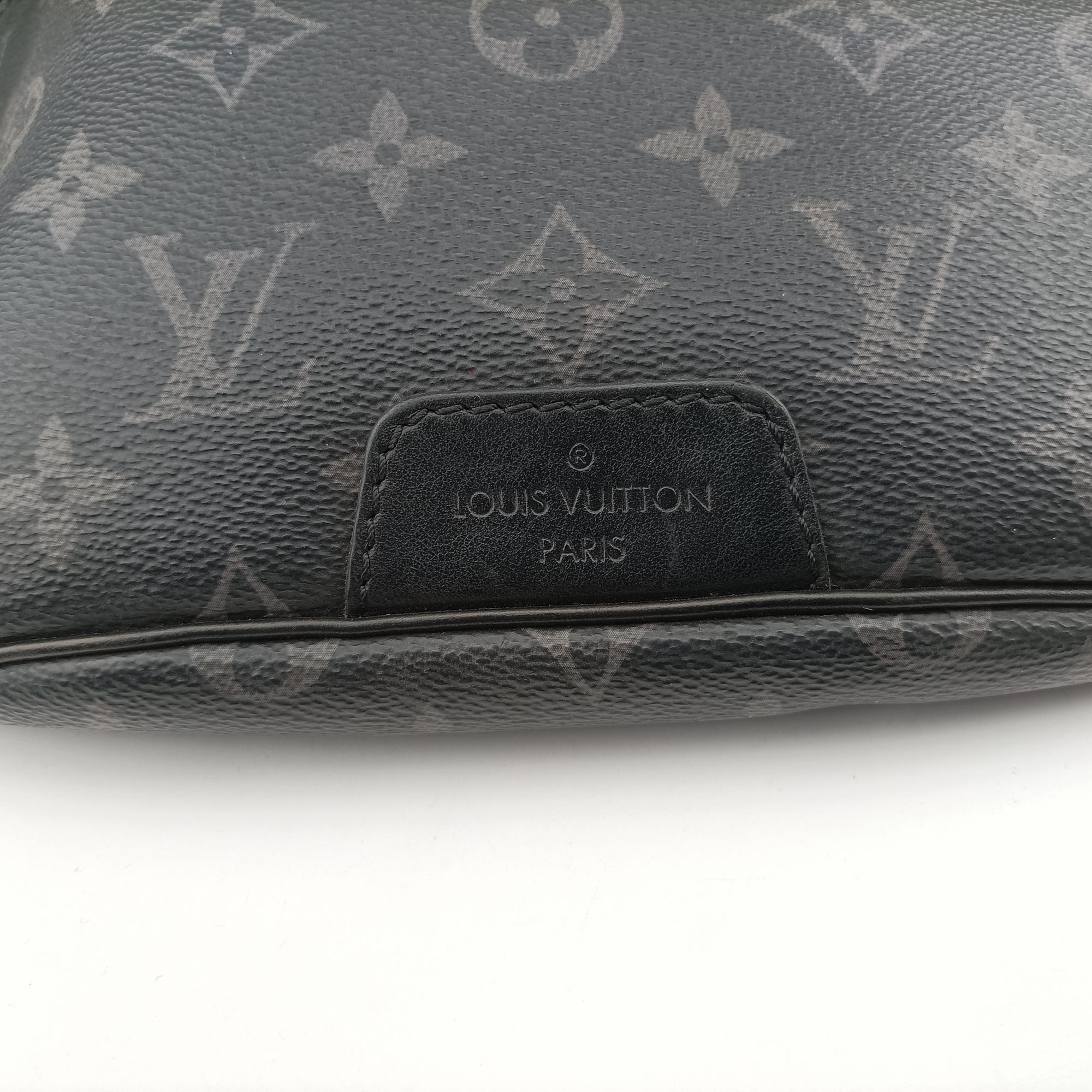Pre-owned Louis Vuitton Discovery Bum Bag Black Monogram eclipse M44336 bum bag/waist bag | stylenewstar