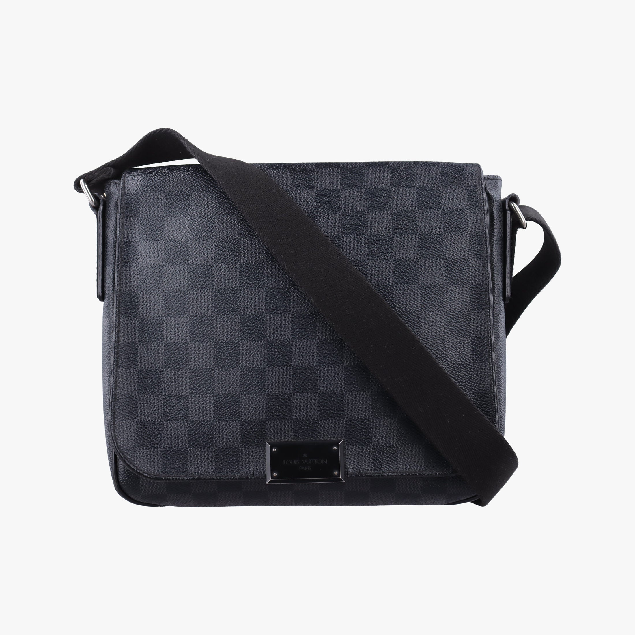 Pre-owned Louis Vuitton District PM Noir Damier GRAPHITE N41260 shoulderbag | stylenewstar