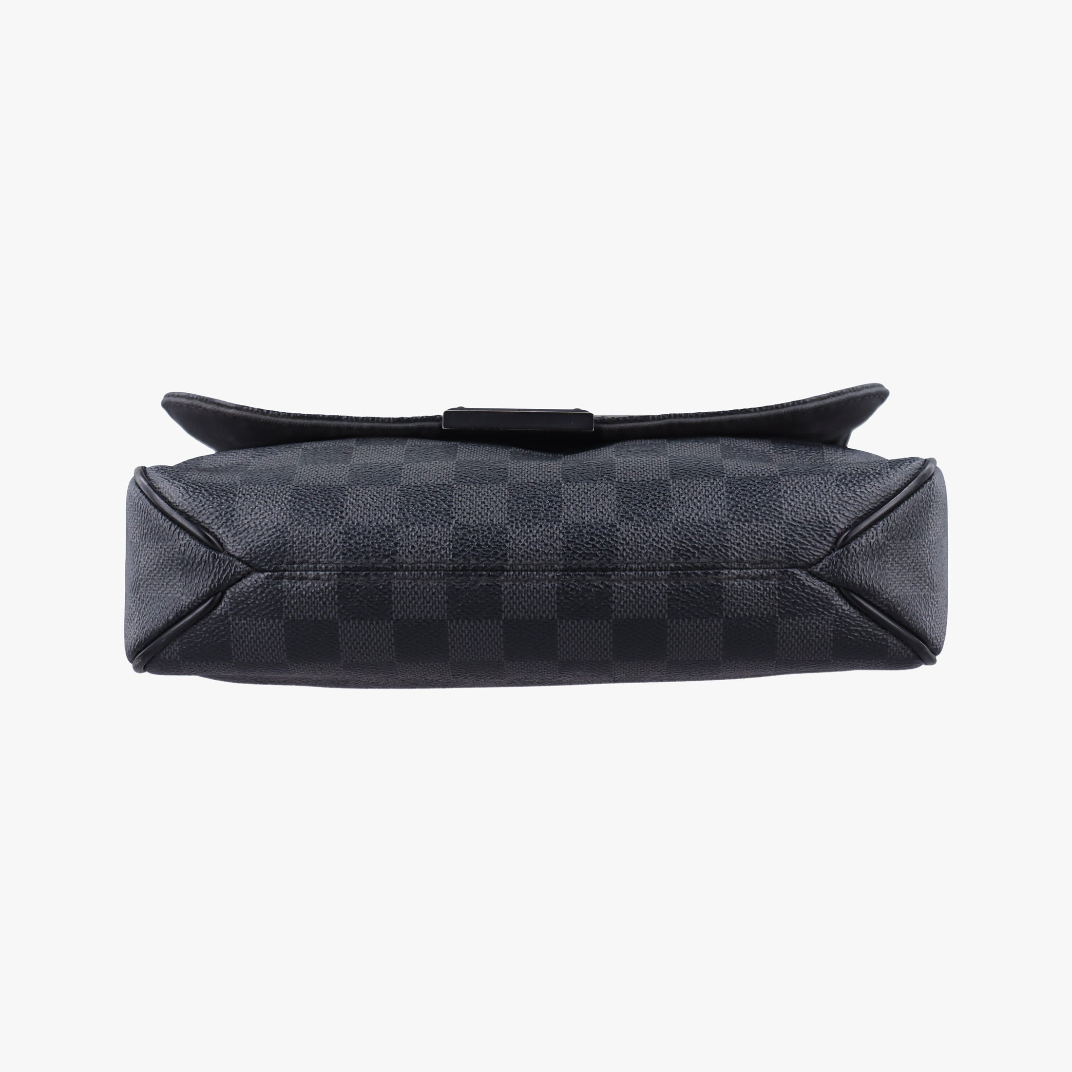 Pre-owned Louis Vuitton District PM Noir Damier GRAPHITE N41260 shoulderbag | stylenewstar