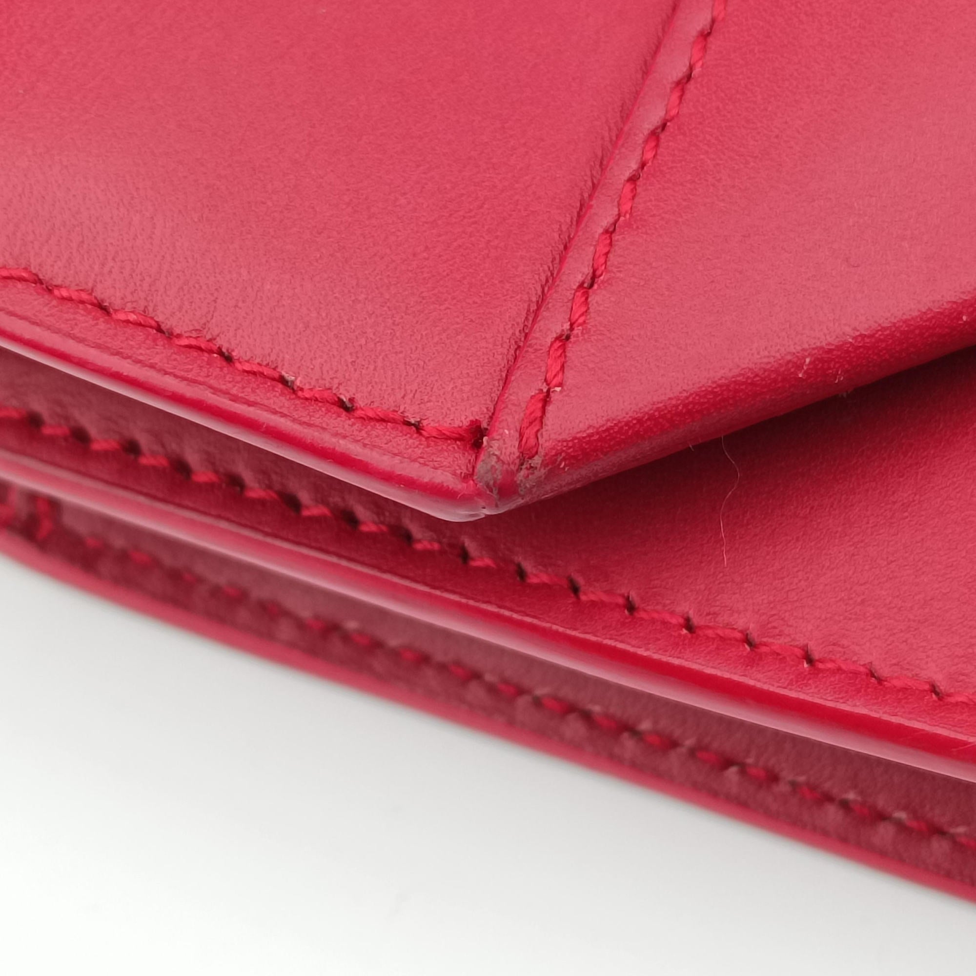 Pre-owned Yves Saint Laurent BETTY Red Leather 314515 shoulderbag | stylenewstar