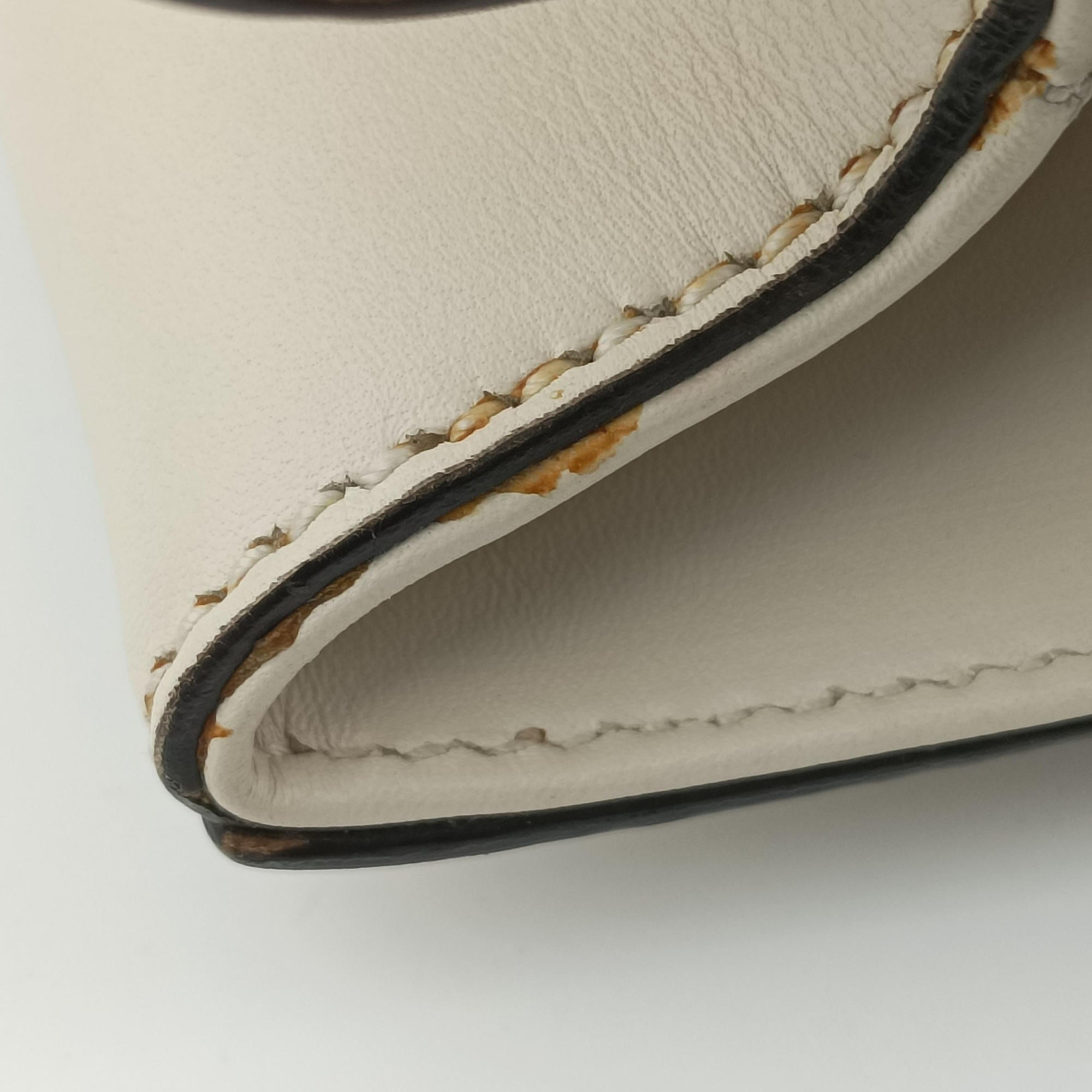 Pre-owned Gucci Sylvie White x Black x Red x Navy Leather 460381 shoulderbag | stylenewstar