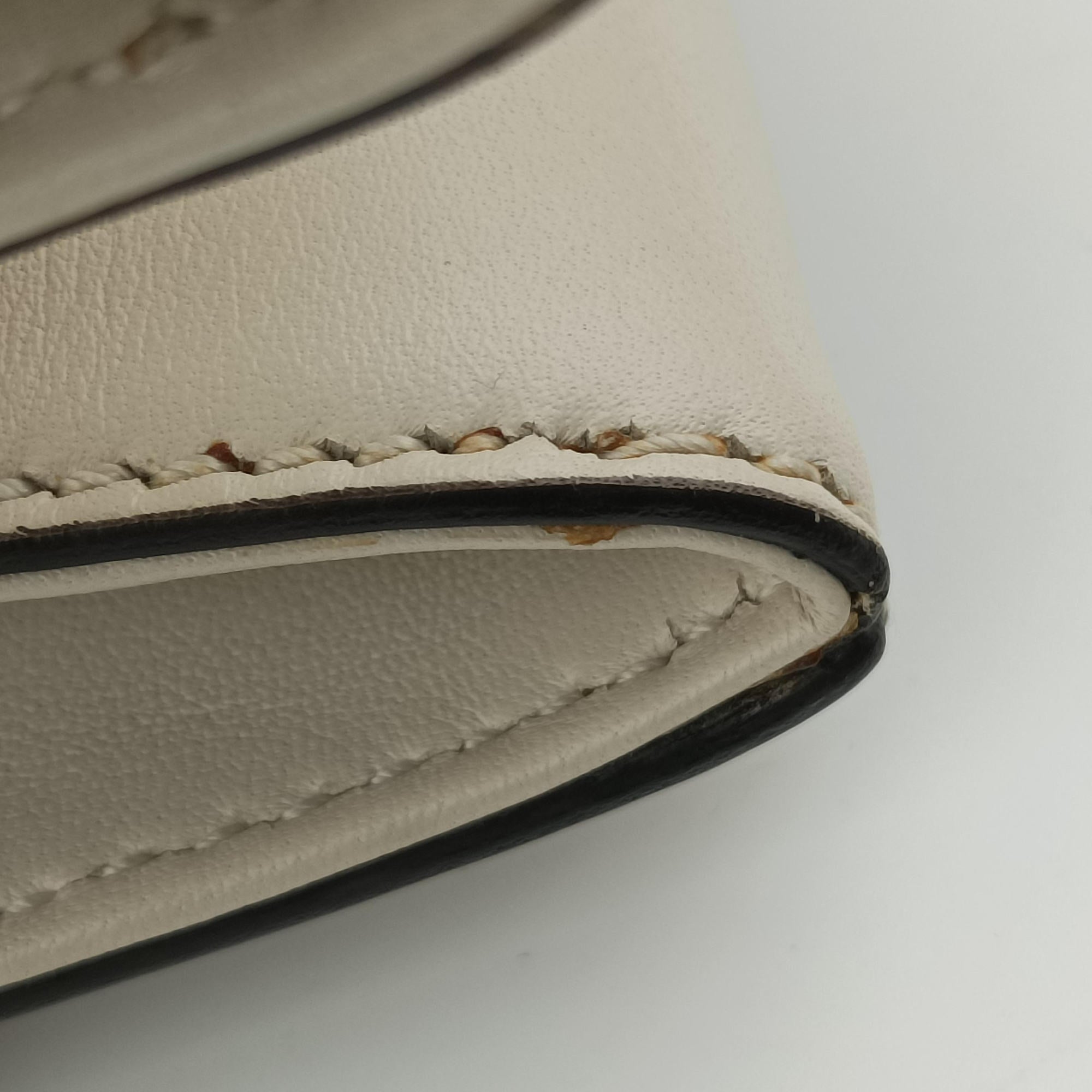 Pre-owned Gucci Sylvie White x Black x Red x Navy Leather 460381 shoulderbag | stylenewstar