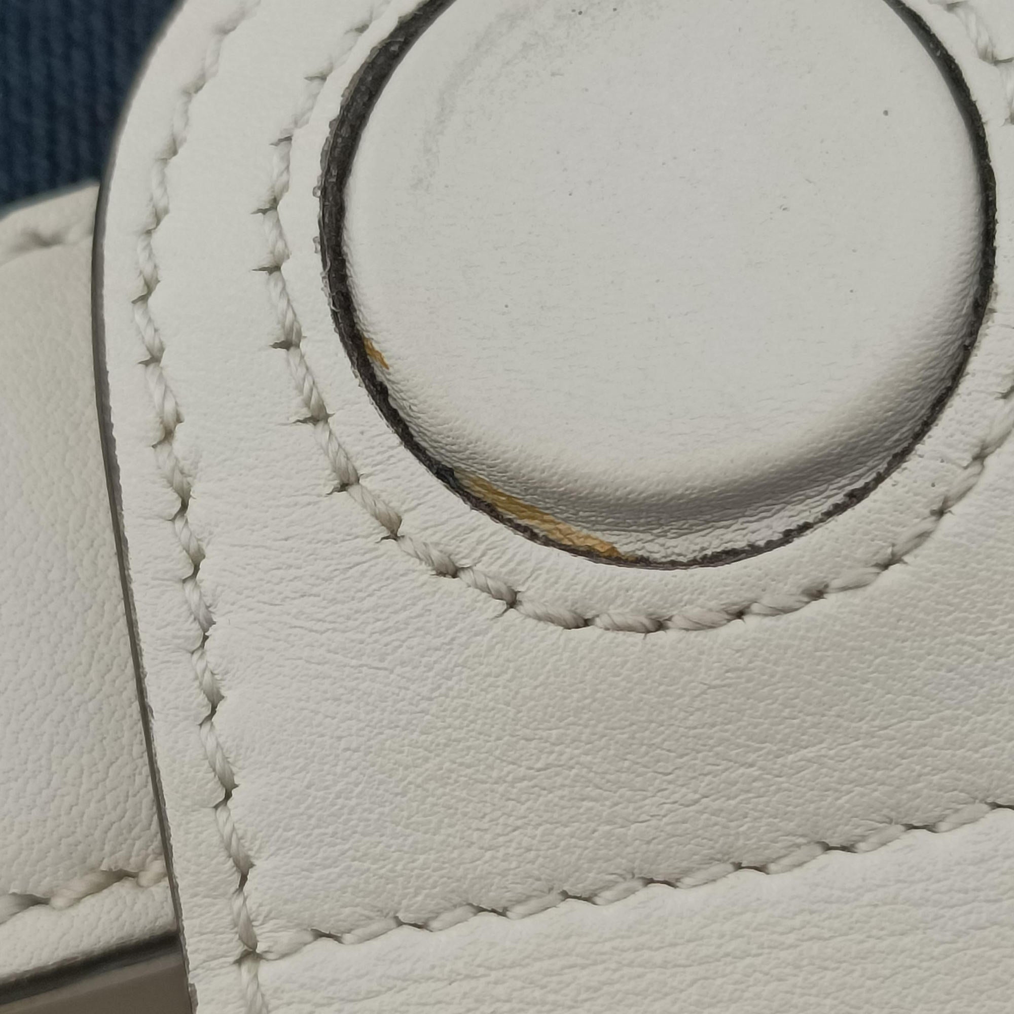 Pre-owned Gucci Sylvie White x Black x Red x Navy Leather 460381 shoulderbag | stylenewstar