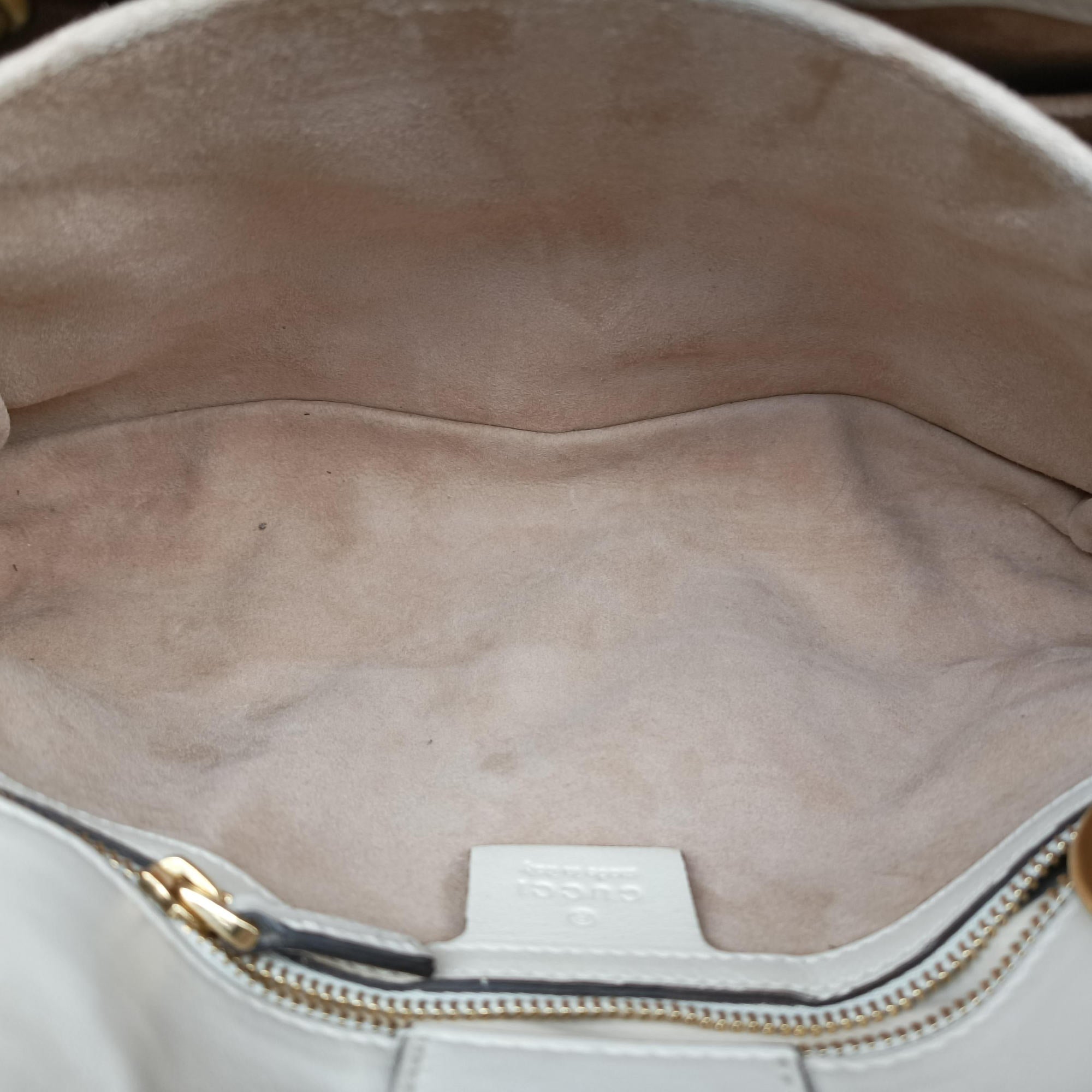 Pre-owned Gucci Sylvie White x Black x Red x Navy Leather 460381 shoulderbag | stylenewstar