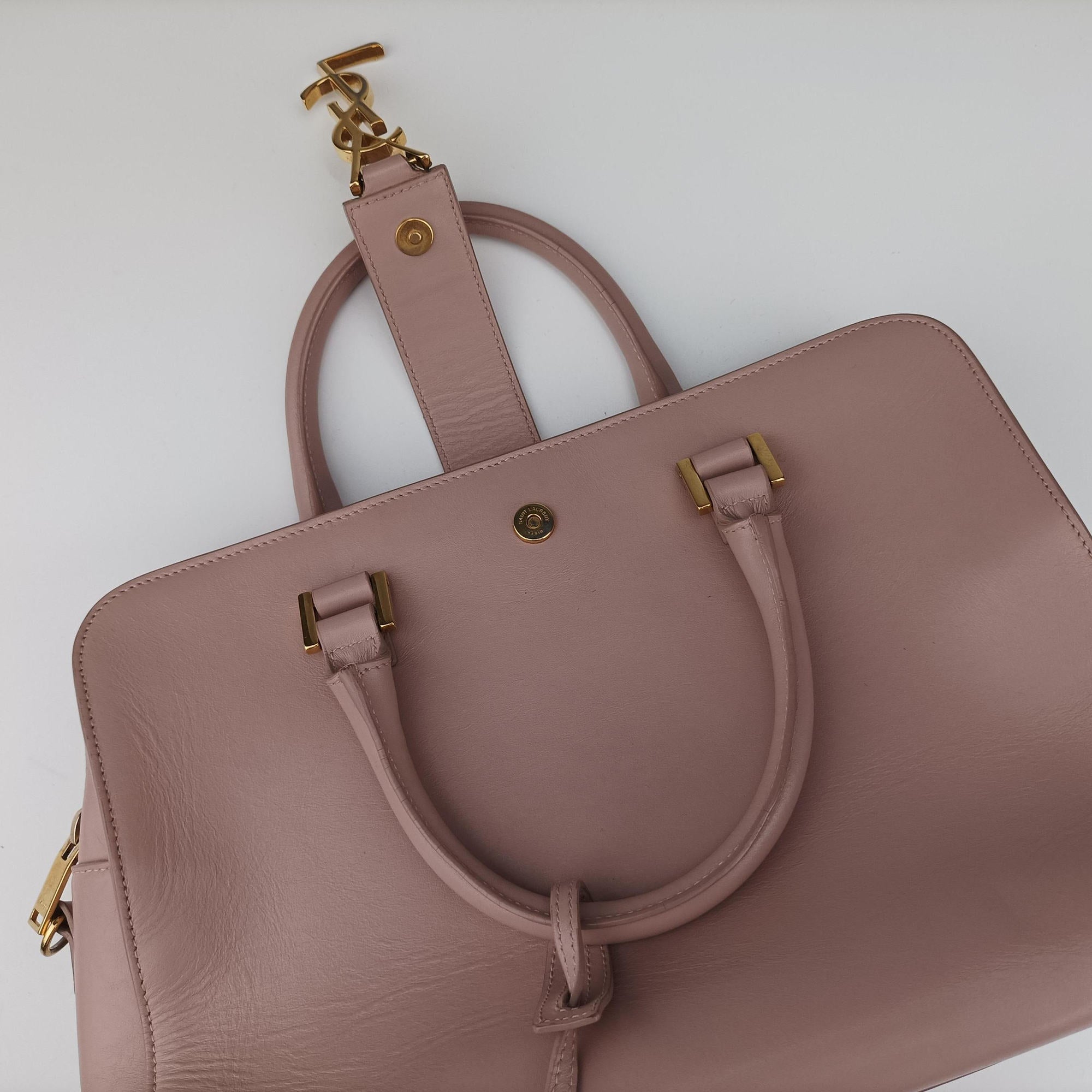 Pre-owned Yves Saint Laurent baby cabas Pink Leather 472469 shoulderbag | stylenewstar