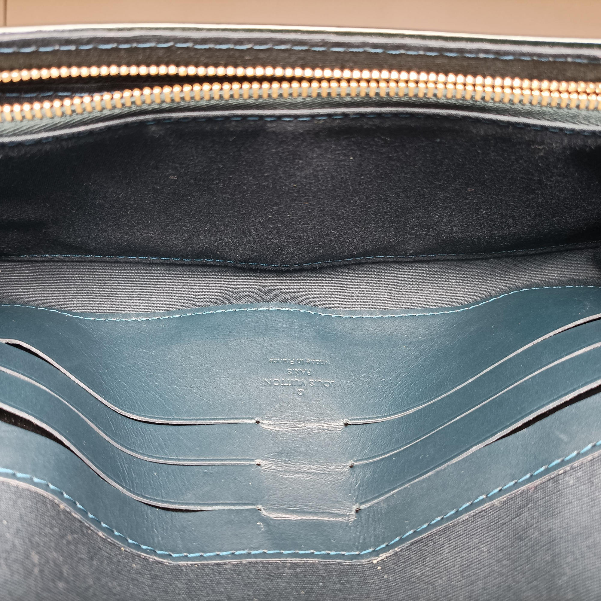 Pre-owned Louis Vuitton Sunset Boulevard green Vernis M93542 handbag | stylenewstar