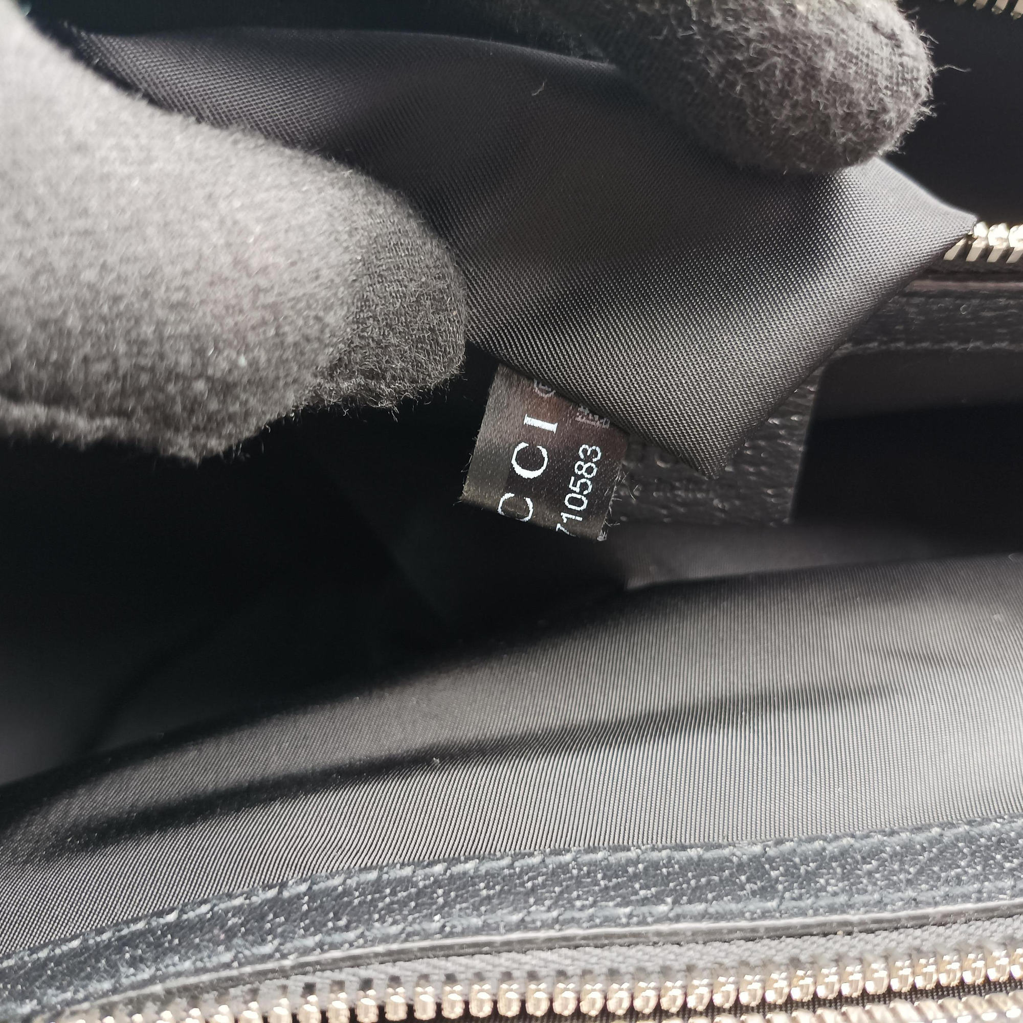 Pre-owned Gucci OFF THE GRID Black nylon×Leather 630353 shoulderbag | stylenewstar