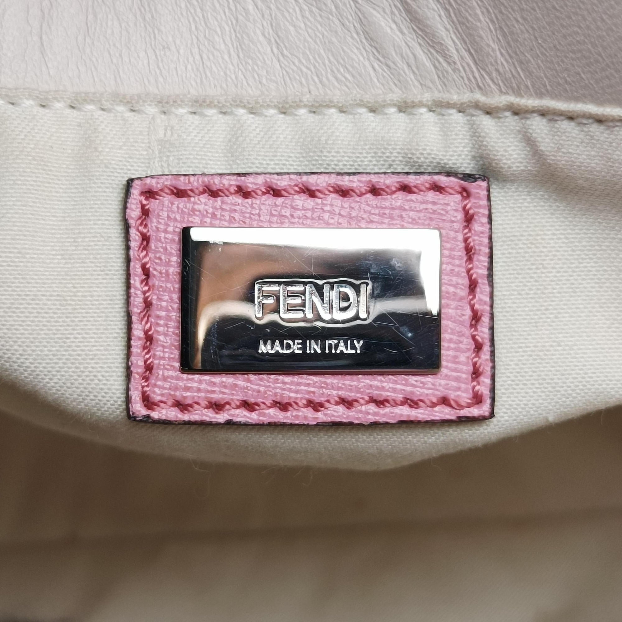 Vintage Fendi Petite 2 JOURS Pink Leather 8BH253 shoulderbag | stylenewstar