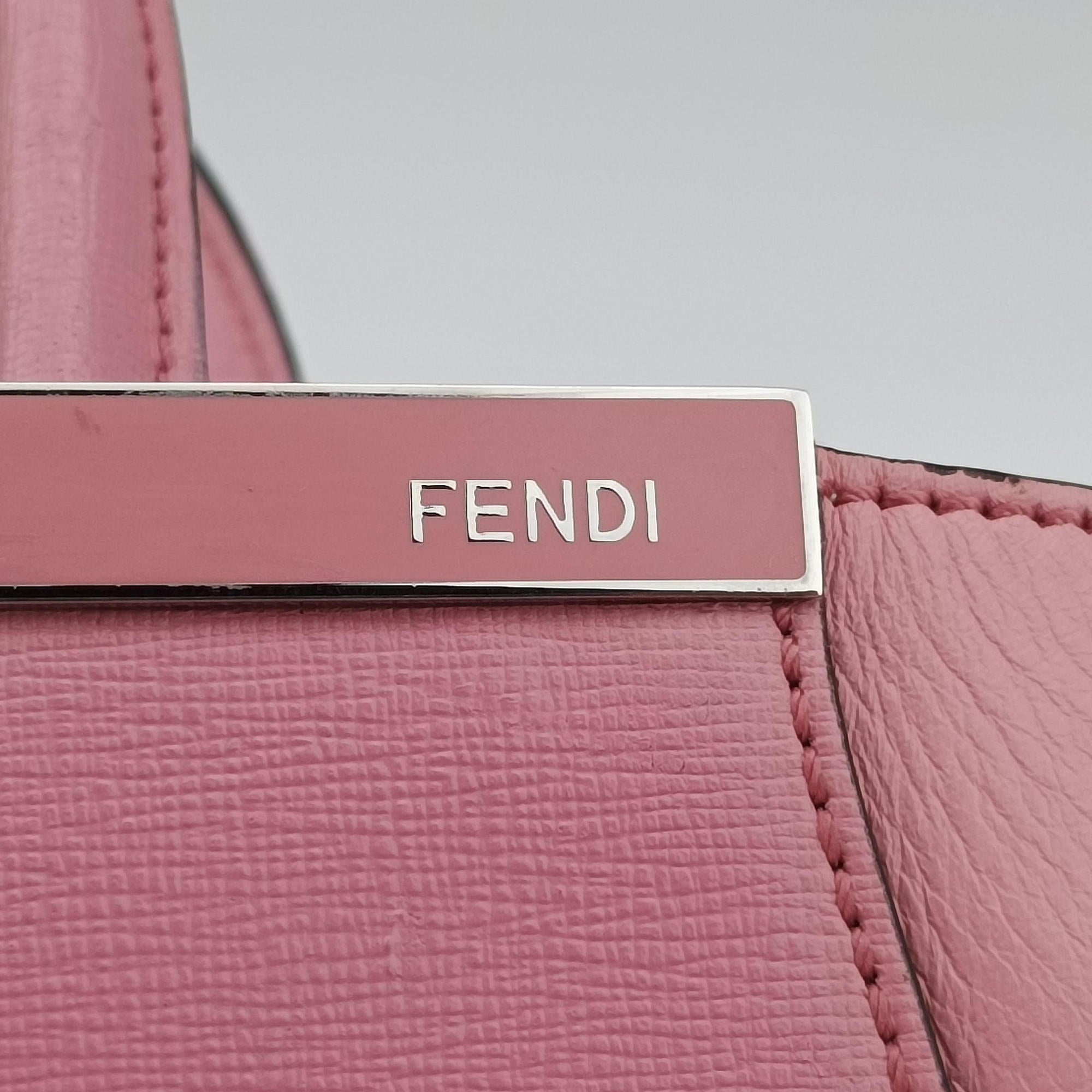 Vintage Fendi Petite 2 JOURS Pink Leather 8BH253 shoulderbag | stylenewstar