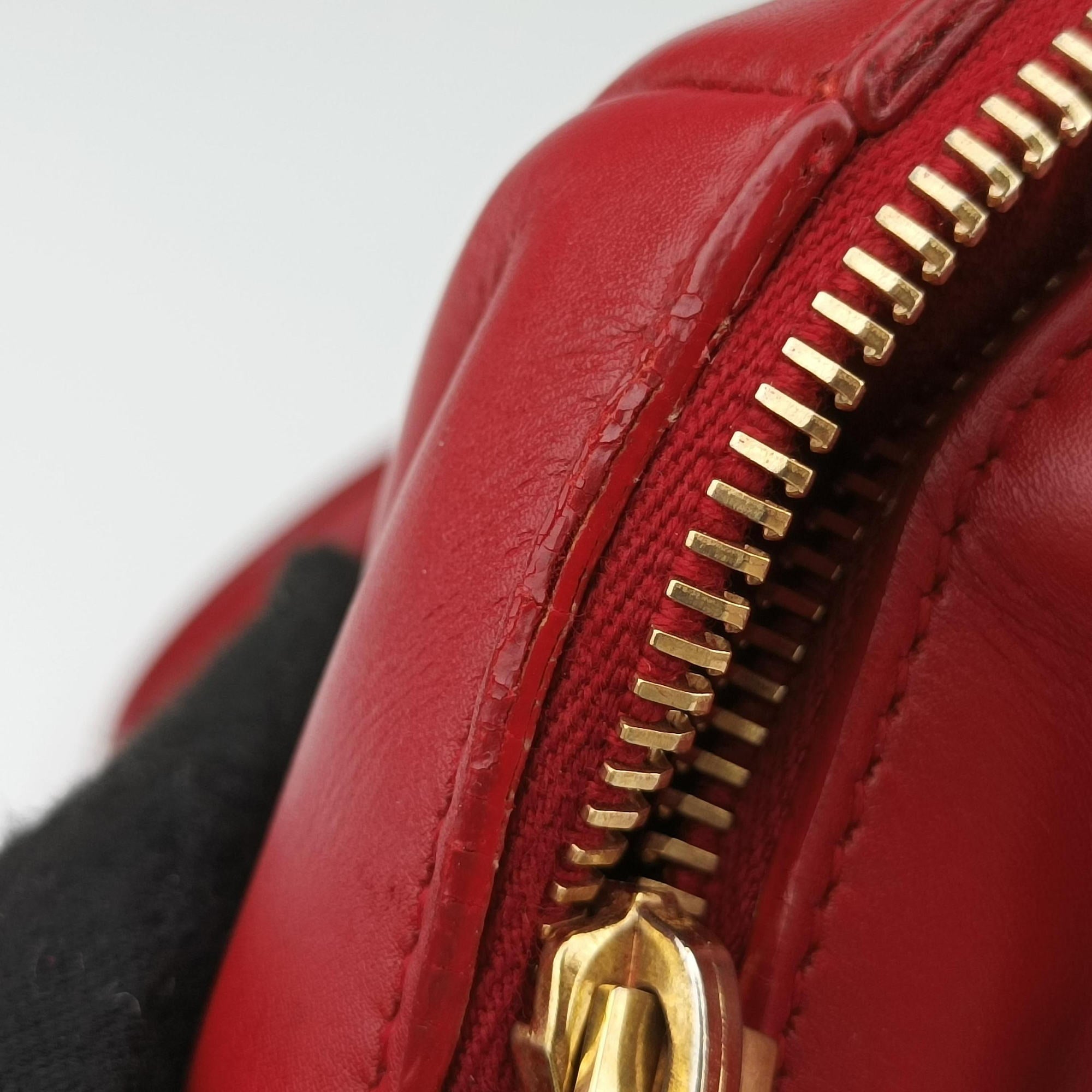Pre-owned Yves Saint Laurent CLASSIC DUFFEL Red Leather 314704 shoulderbag | stylenewstar