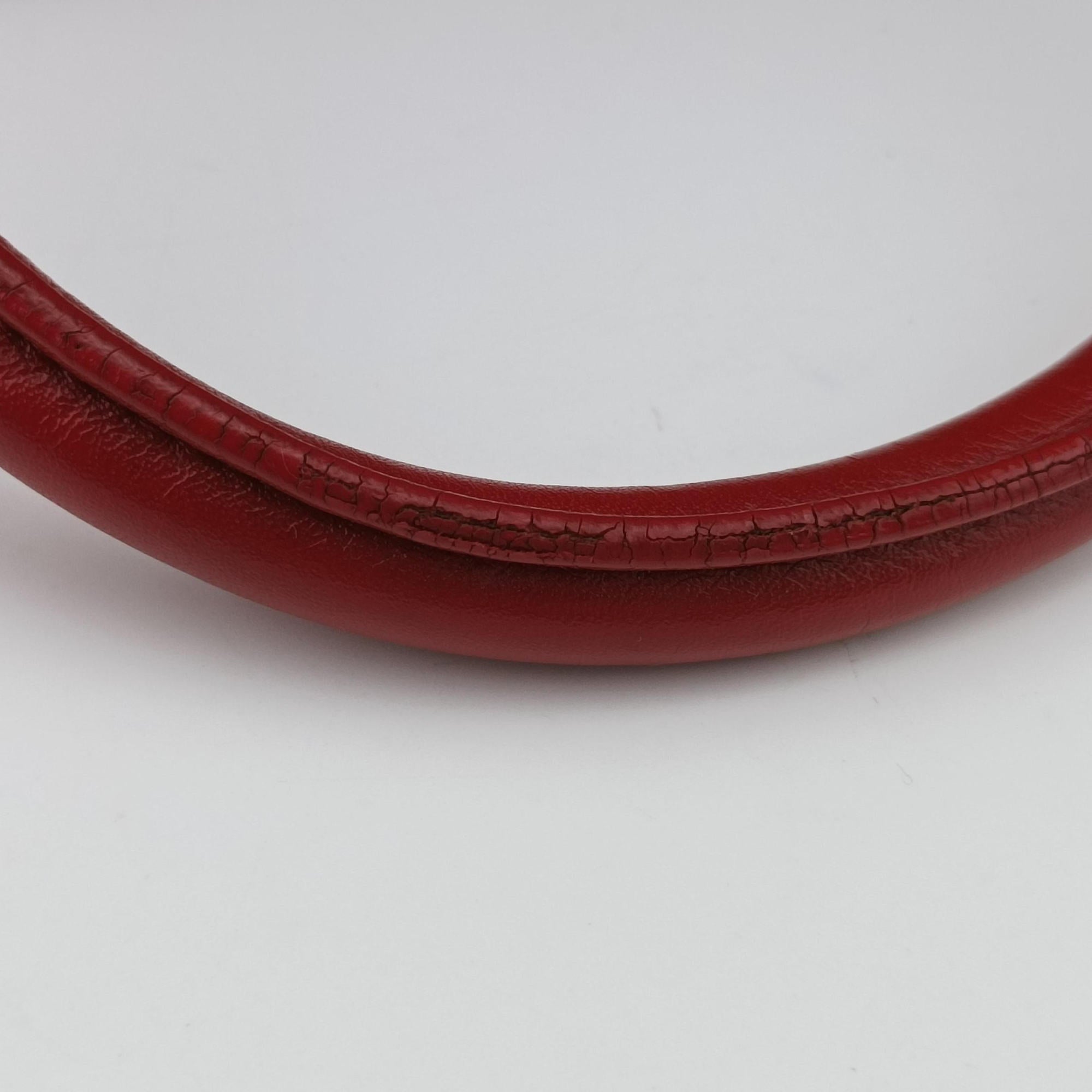 Pre-owned Yves Saint Laurent CLASSIC DUFFEL Red Leather 314704 shoulderbag | stylenewstar