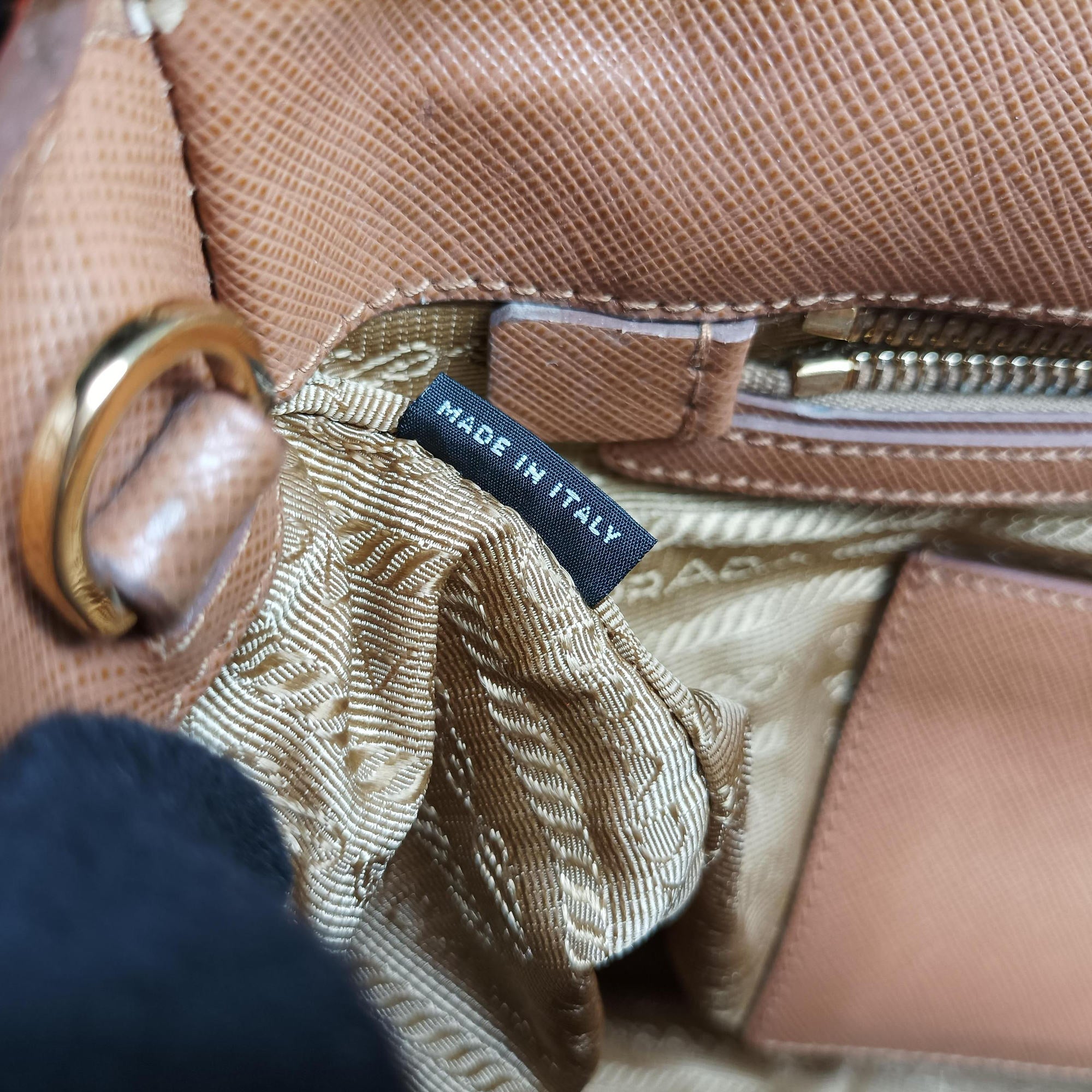 Secondhand Prada Galleria brown×orange SAFFIANO Leather B2274C shoulderbag | stylenewstar
