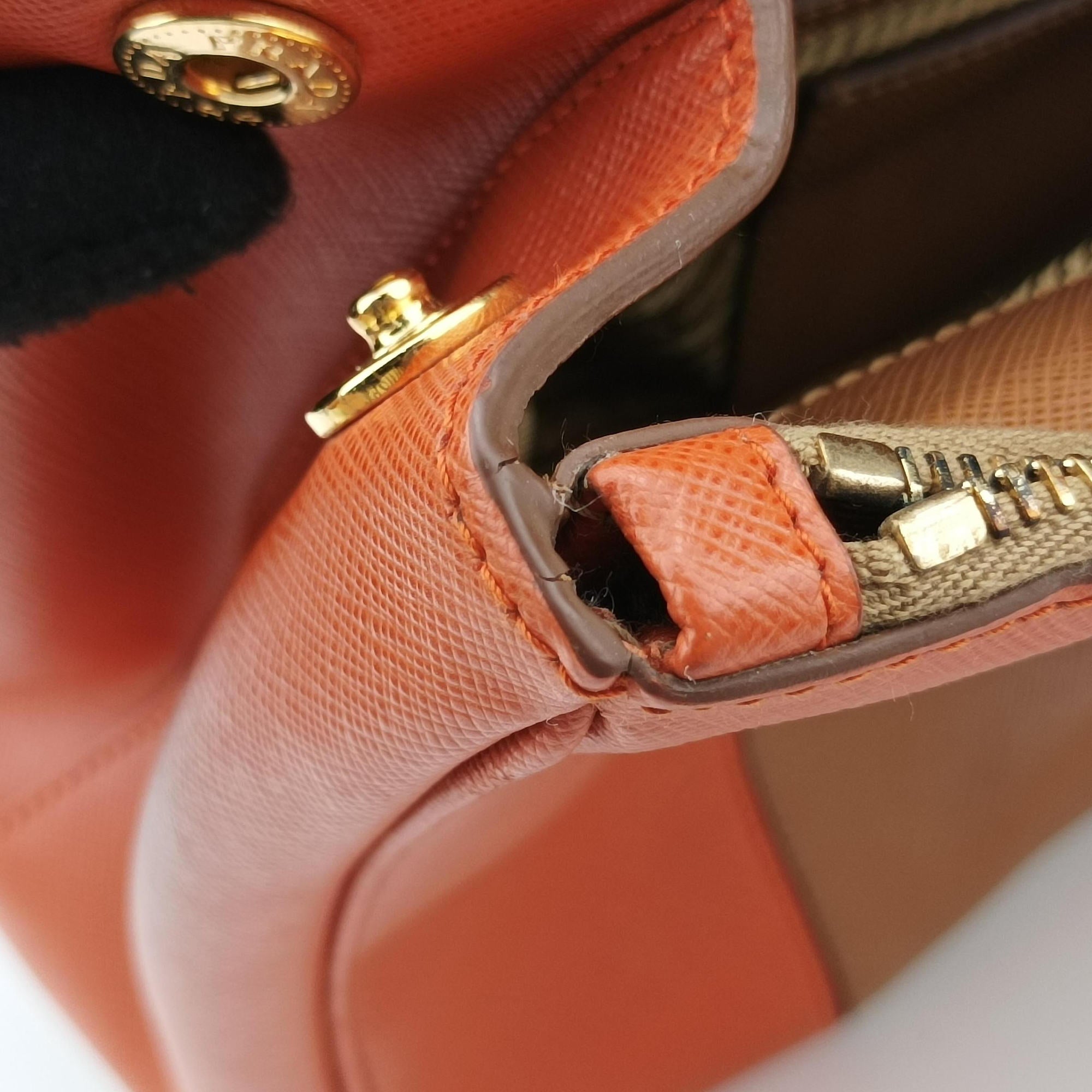 Secondhand Prada Galleria brown×orange SAFFIANO Leather B2274C shoulderbag | stylenewstar
