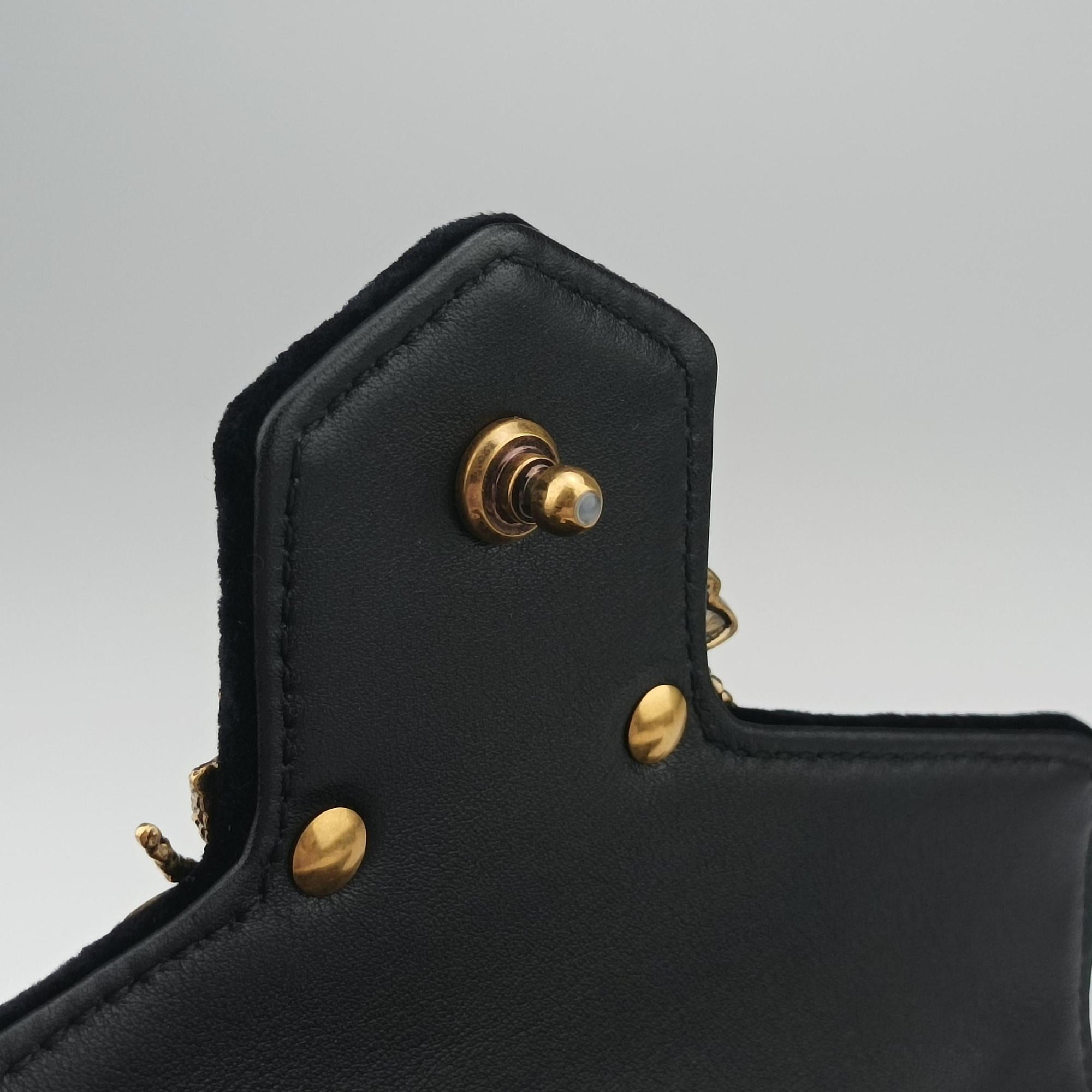Pre-owned Gucci Broadway Black velour 489218 shoulderbag | stylenewstar