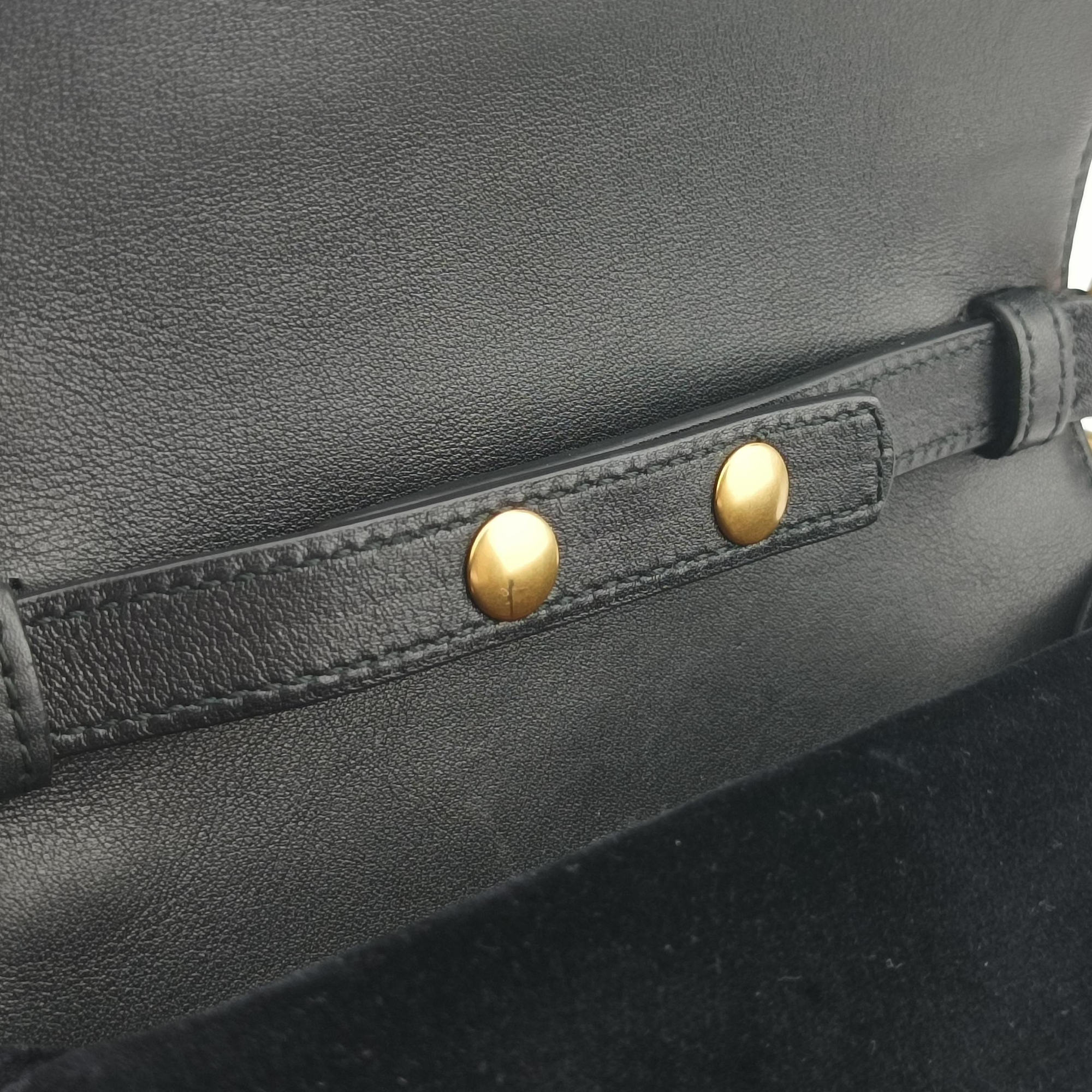 Pre-owned Gucci Broadway Black velour 489218 shoulderbag | stylenewstar