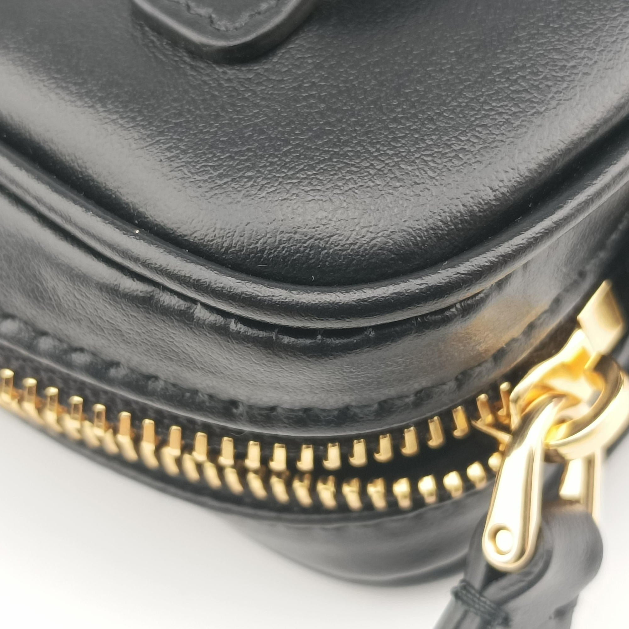 Vintage Miu Miu Logo belt Black leather  bum bag/waist bag | stylenewstar