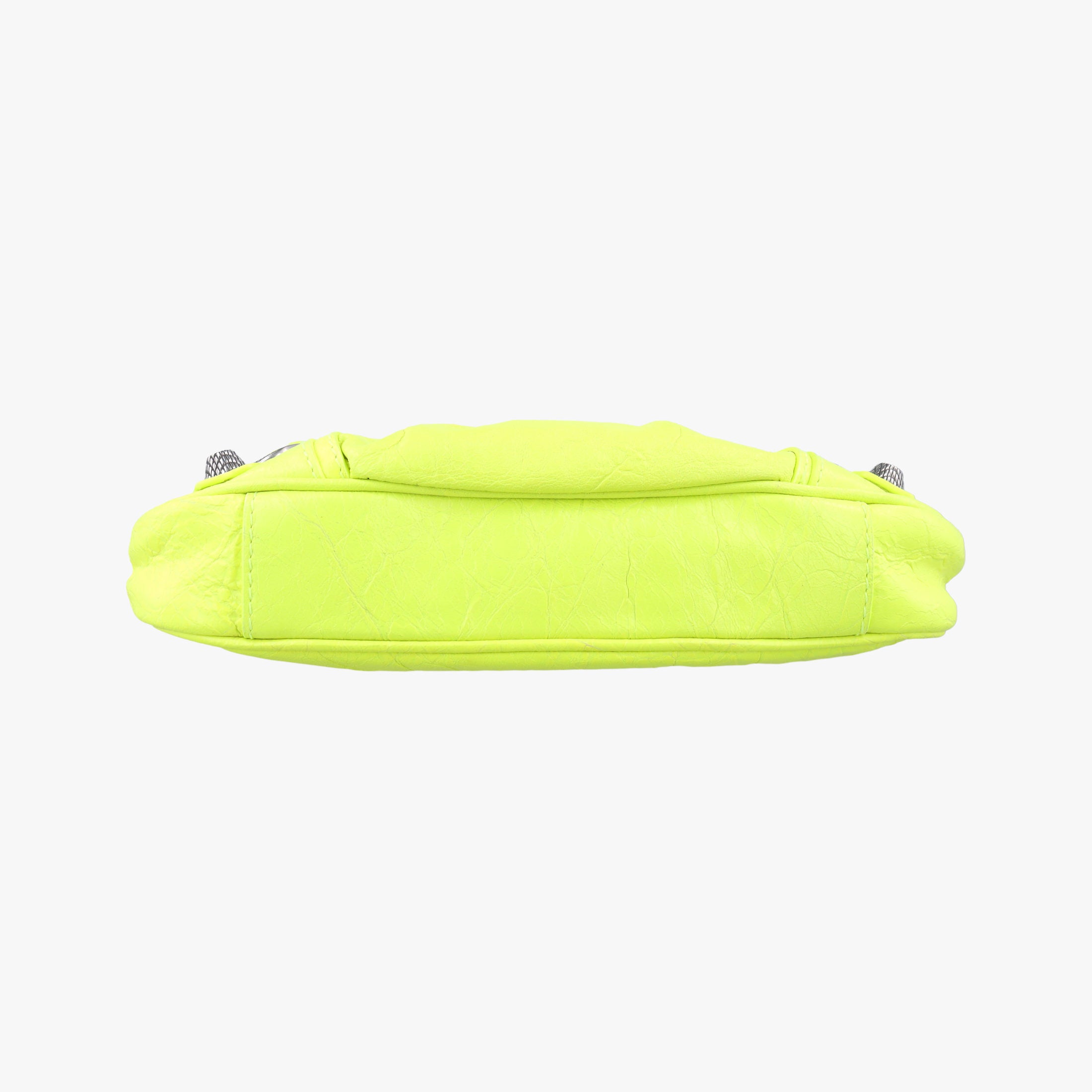 Pre-owned Balenciaga Le Cagole Green lambskin  shoulderbag | stylenewstar