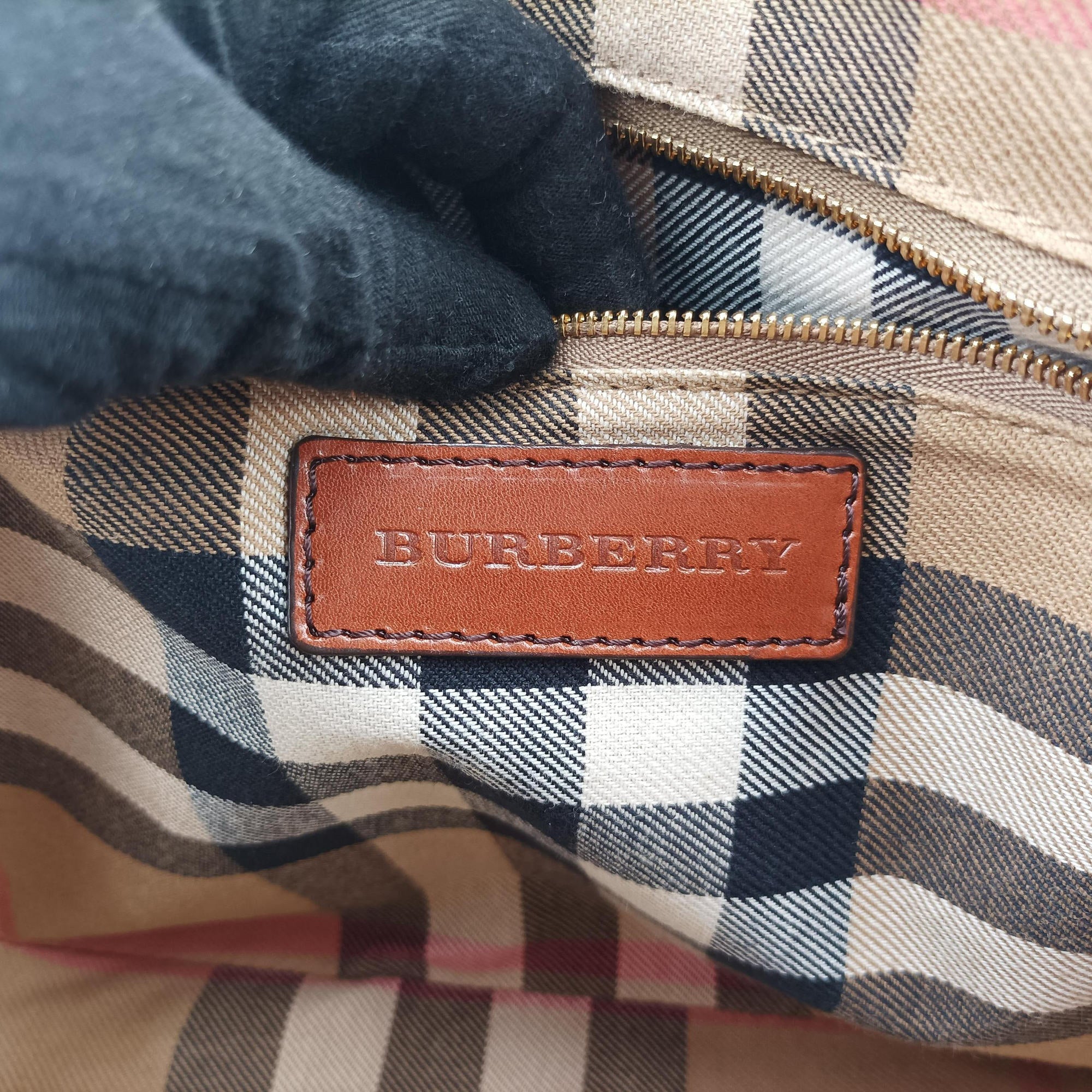 Pre-owned Burberry Orchard Brown Leather  shoulderbag | stylenewstar