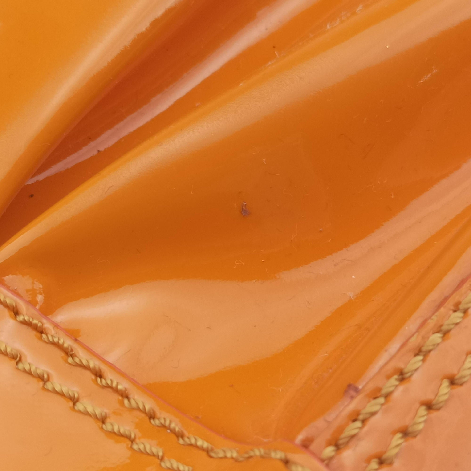 Pre-owned Fendi B Bag Orange Patent 8BN165 handbag | stylenewstar