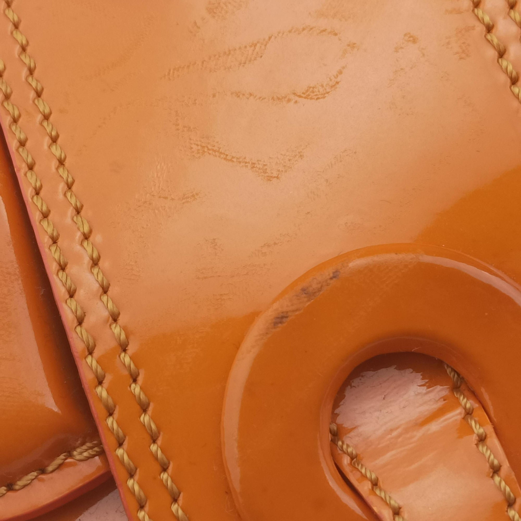 Pre-owned Fendi B Bag Orange Patent 8BN165 handbag | stylenewstar
