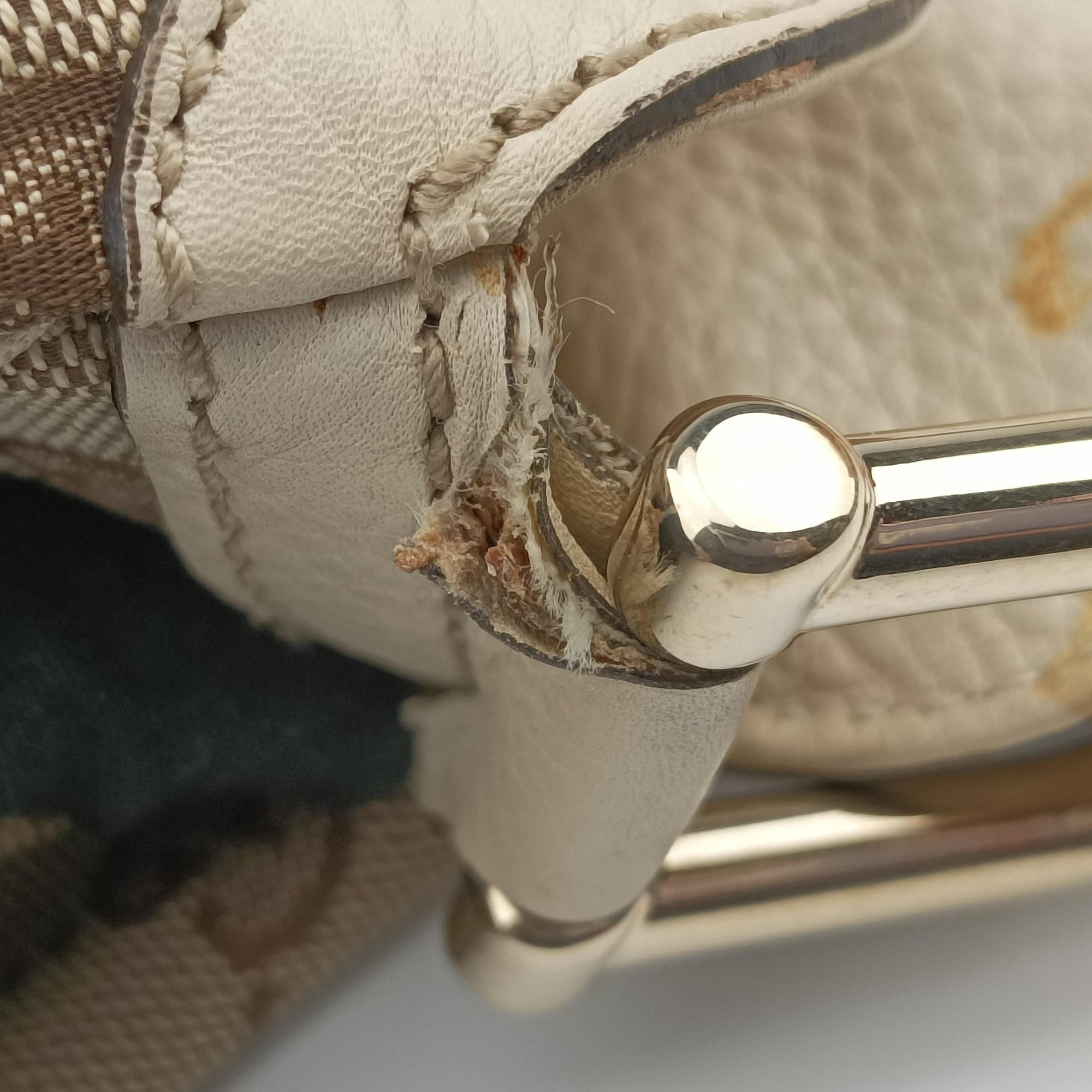Pre-owned Gucci Bamboo Beige×White Canvas×Leather 282315 shoulderbag | stylenewstar