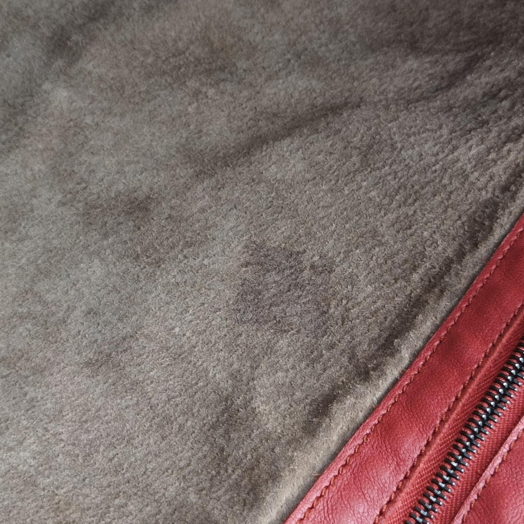 Secondhand Bottega Veneta CAMPANA Intrecciato Maroon lambskin  shoulderbag | stylenewstar