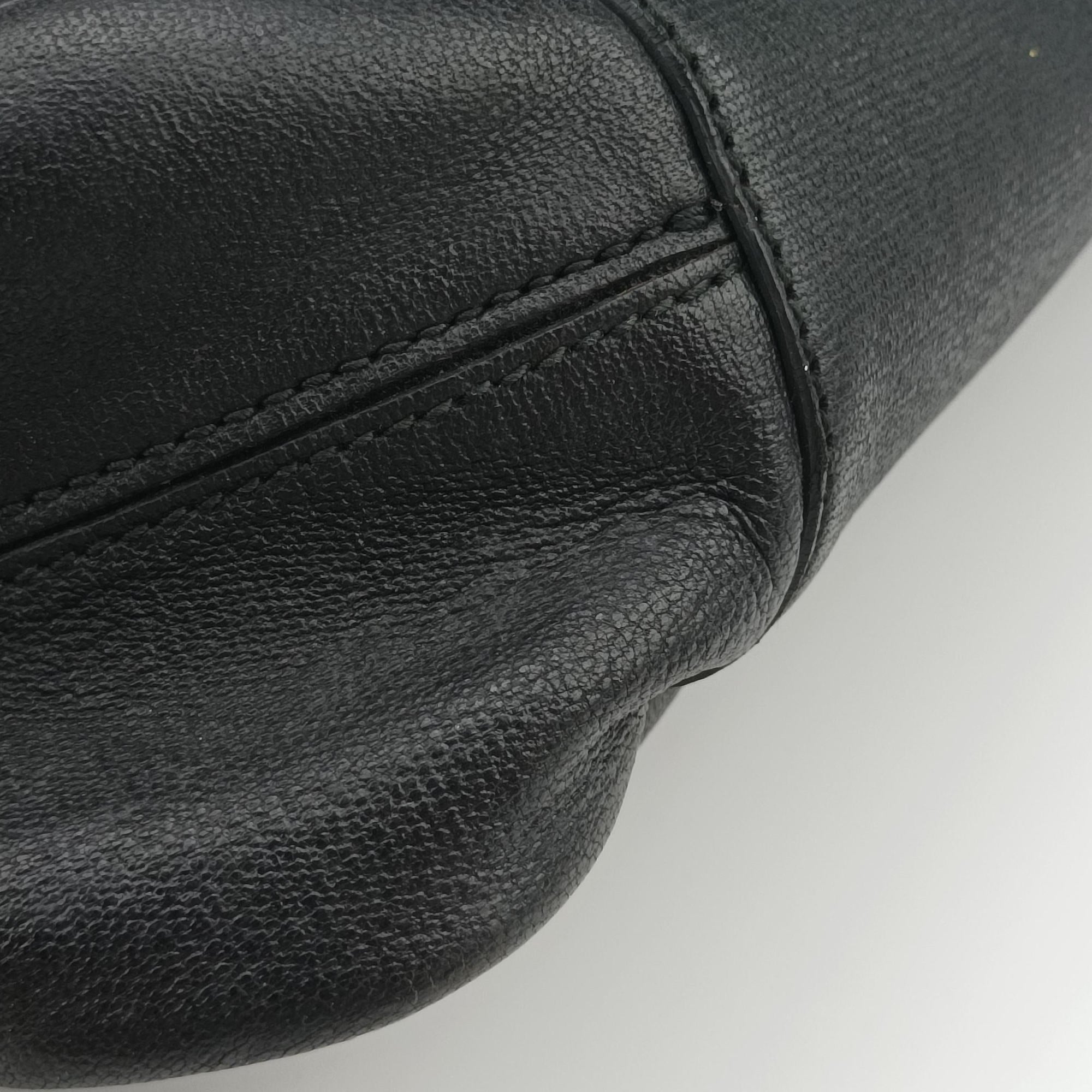 Pre-owned Yves Saint Laurent business Black Leather  handbag | stylenewstar