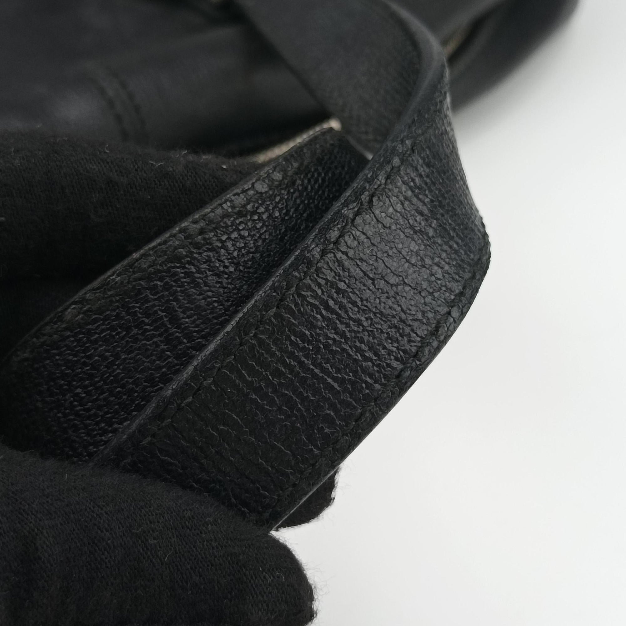 Pre-owned Yves Saint Laurent business Black Leather  handbag | stylenewstar