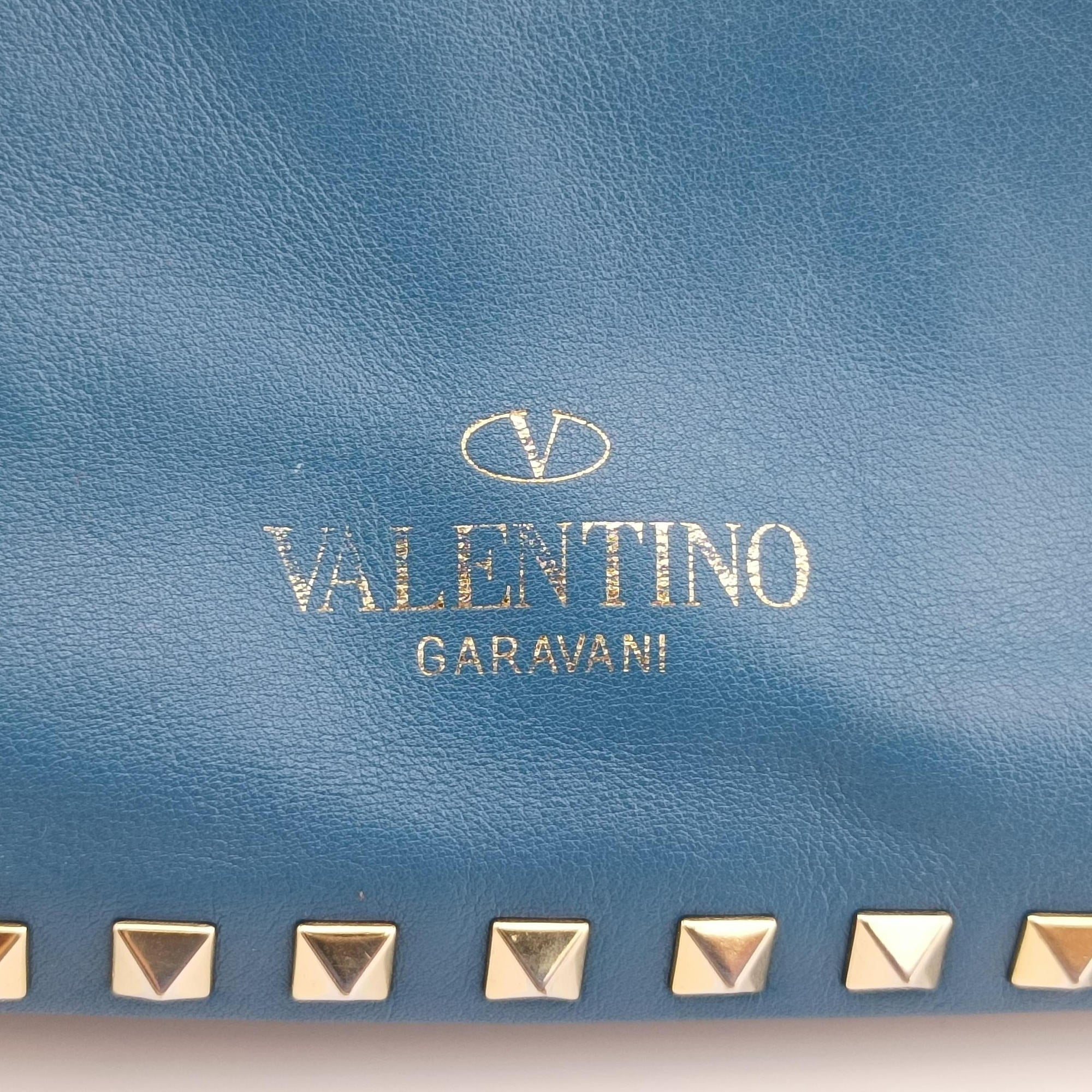 Pre-owned Valentino Rockstud Blue Leather  shoulderbag | stylenewstar