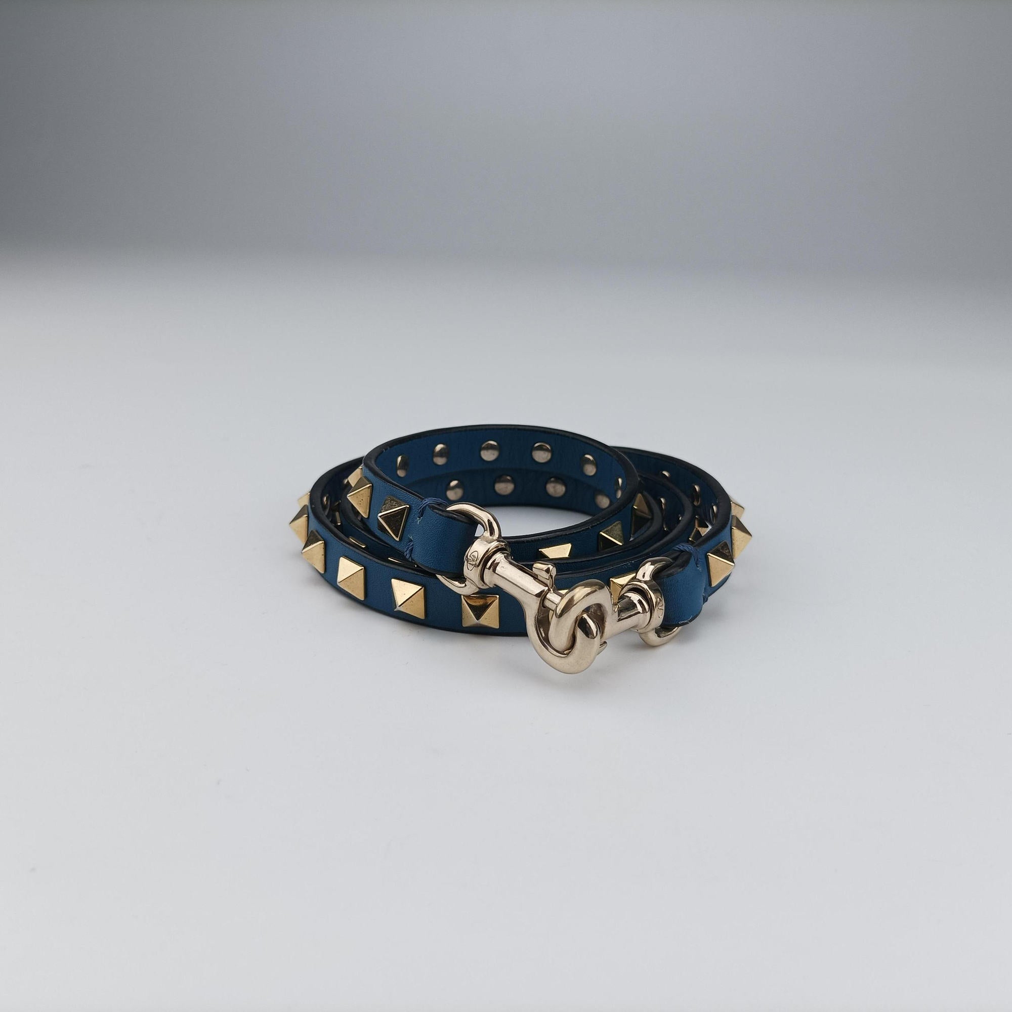 Pre-owned Valentino Rockstud Blue Leather  shoulderbag | stylenewstar