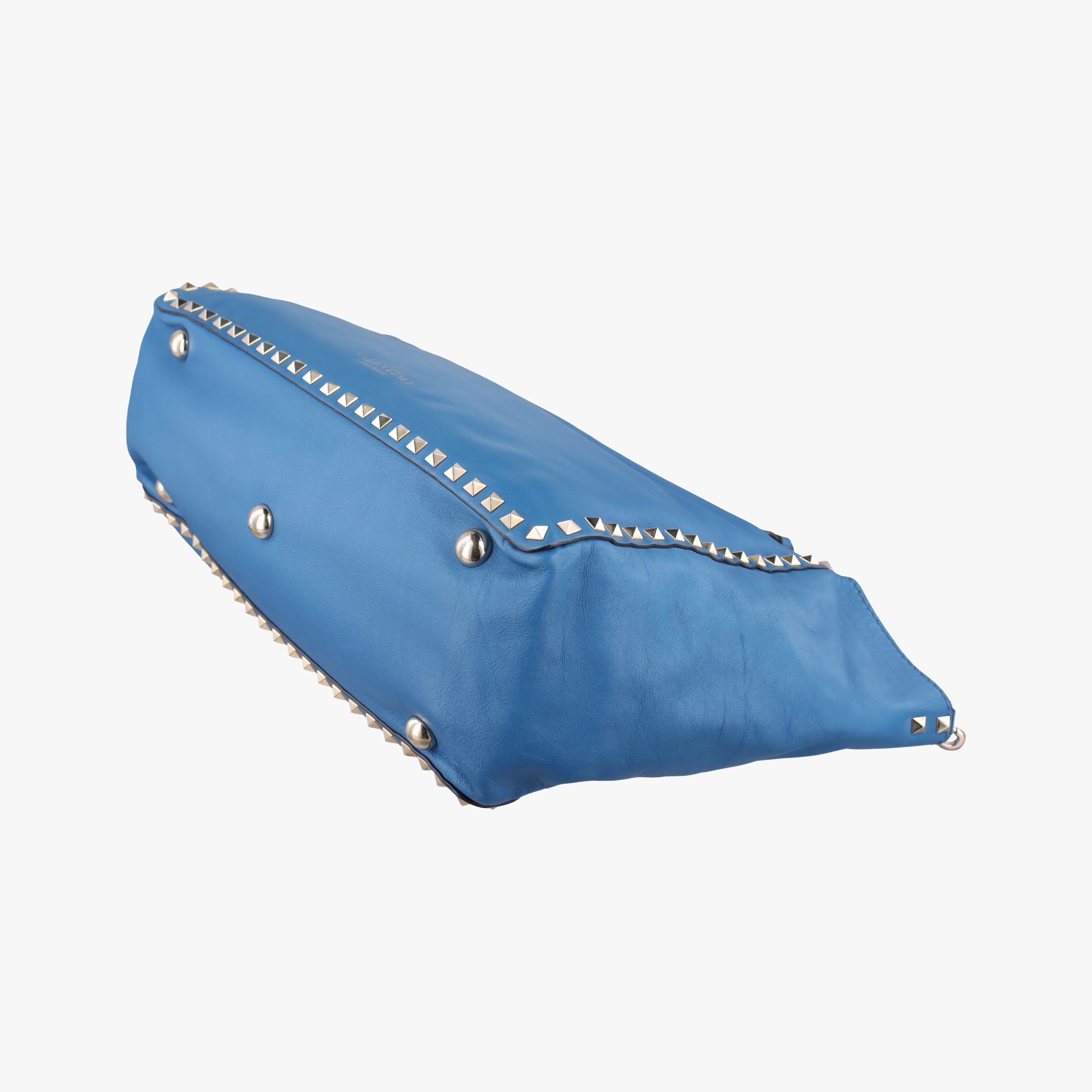 Pre-owned Valentino Rockstud Blue Leather  shoulderbag | stylenewstar