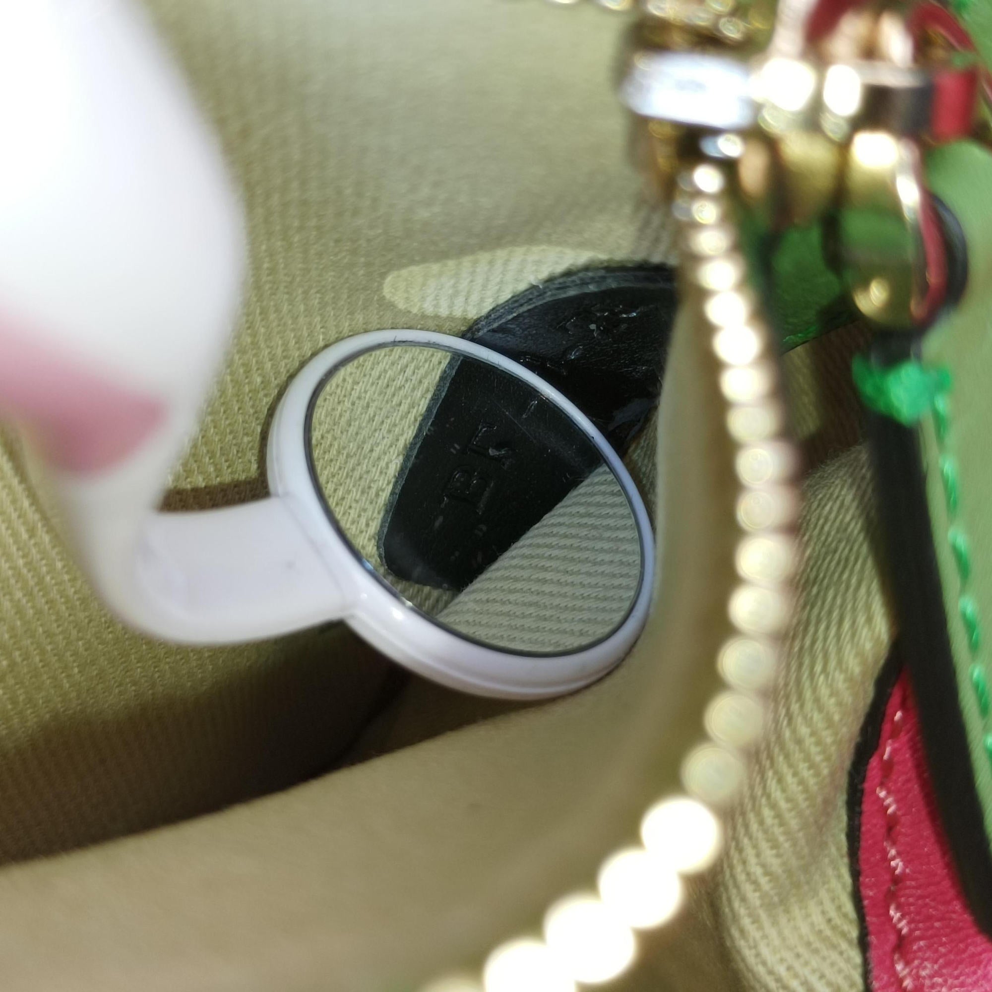 Secondhand Valentino Rockstud Multicolour Leather  shoulderbag | stylenewstar