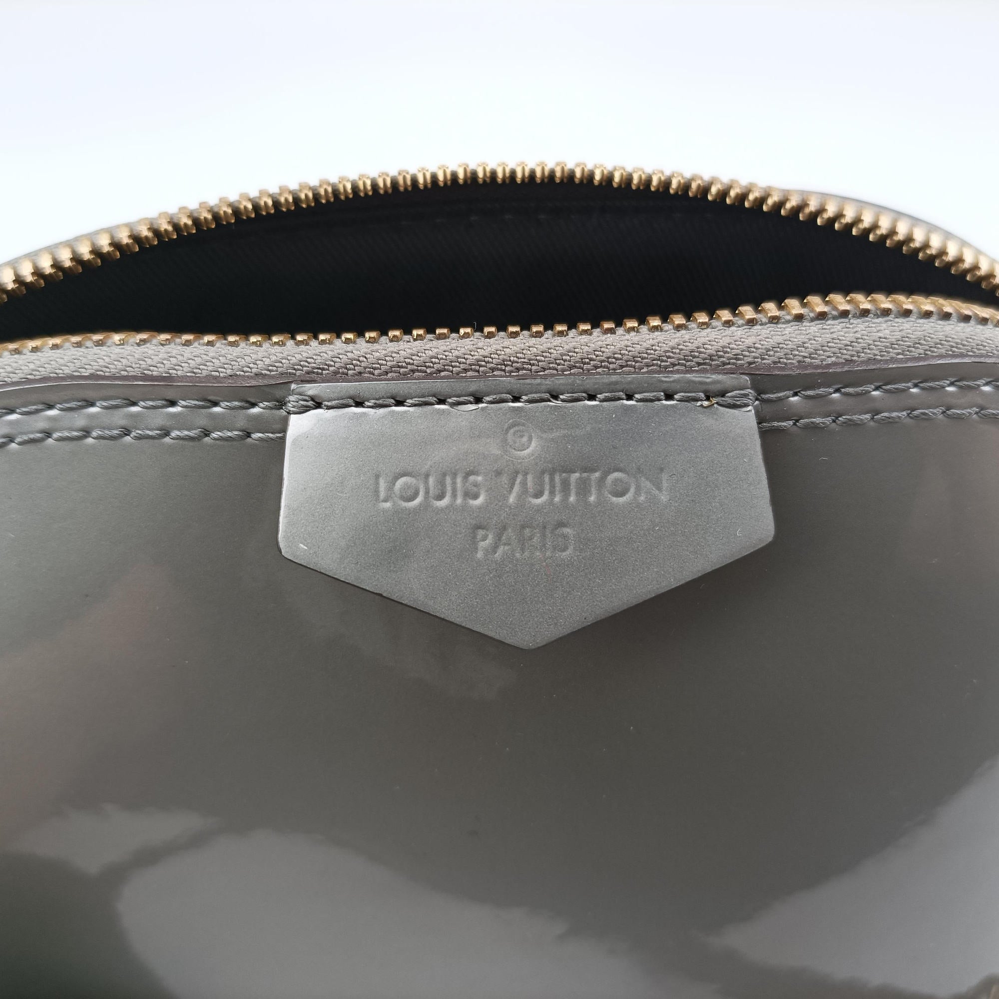 Pre-owned Louis Vuitton Alma mini chain Silver Vernis M52748 shoulderbag | stylenewstar
