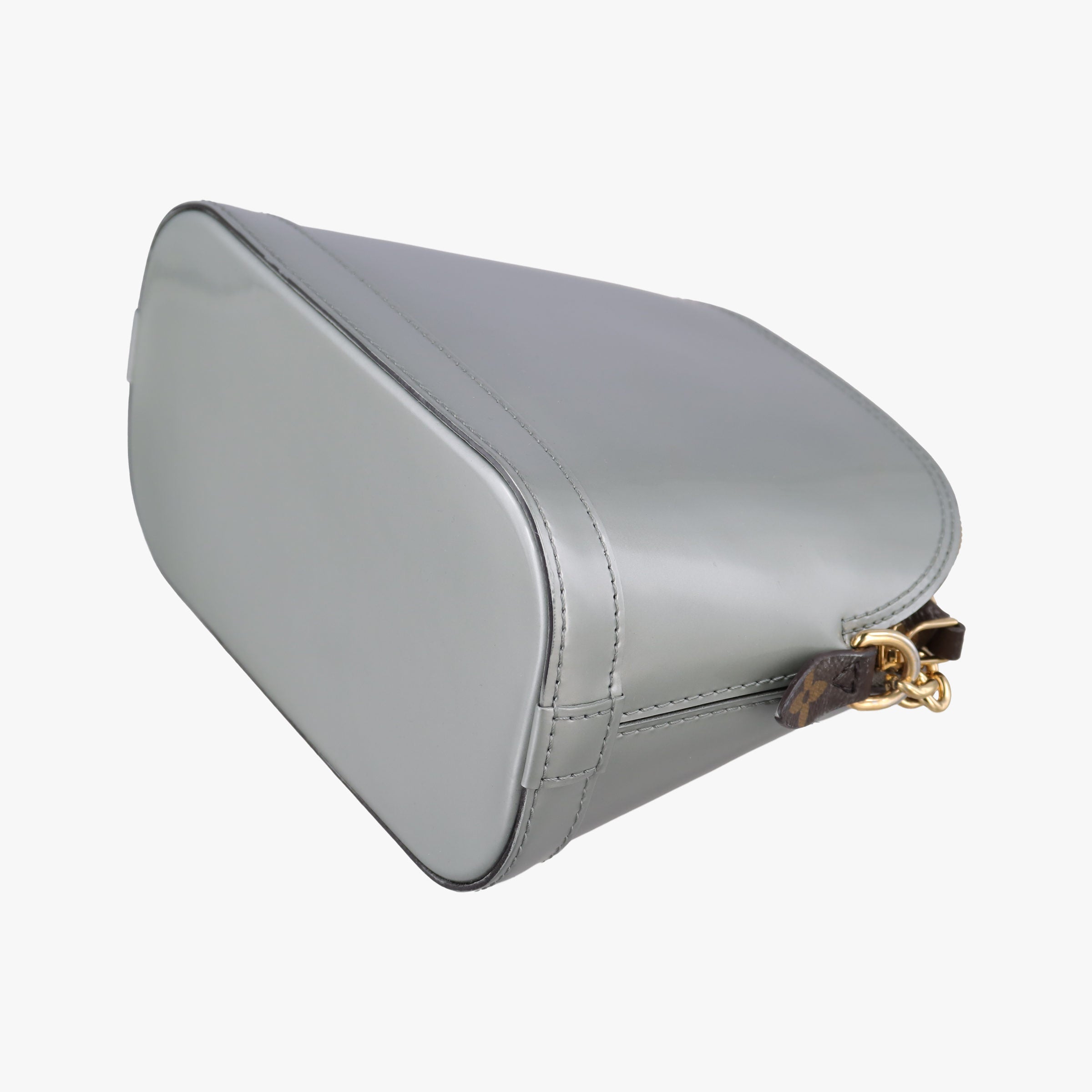 Pre-owned Louis Vuitton Alma mini chain Silver Vernis M52748 shoulderbag | stylenewstar