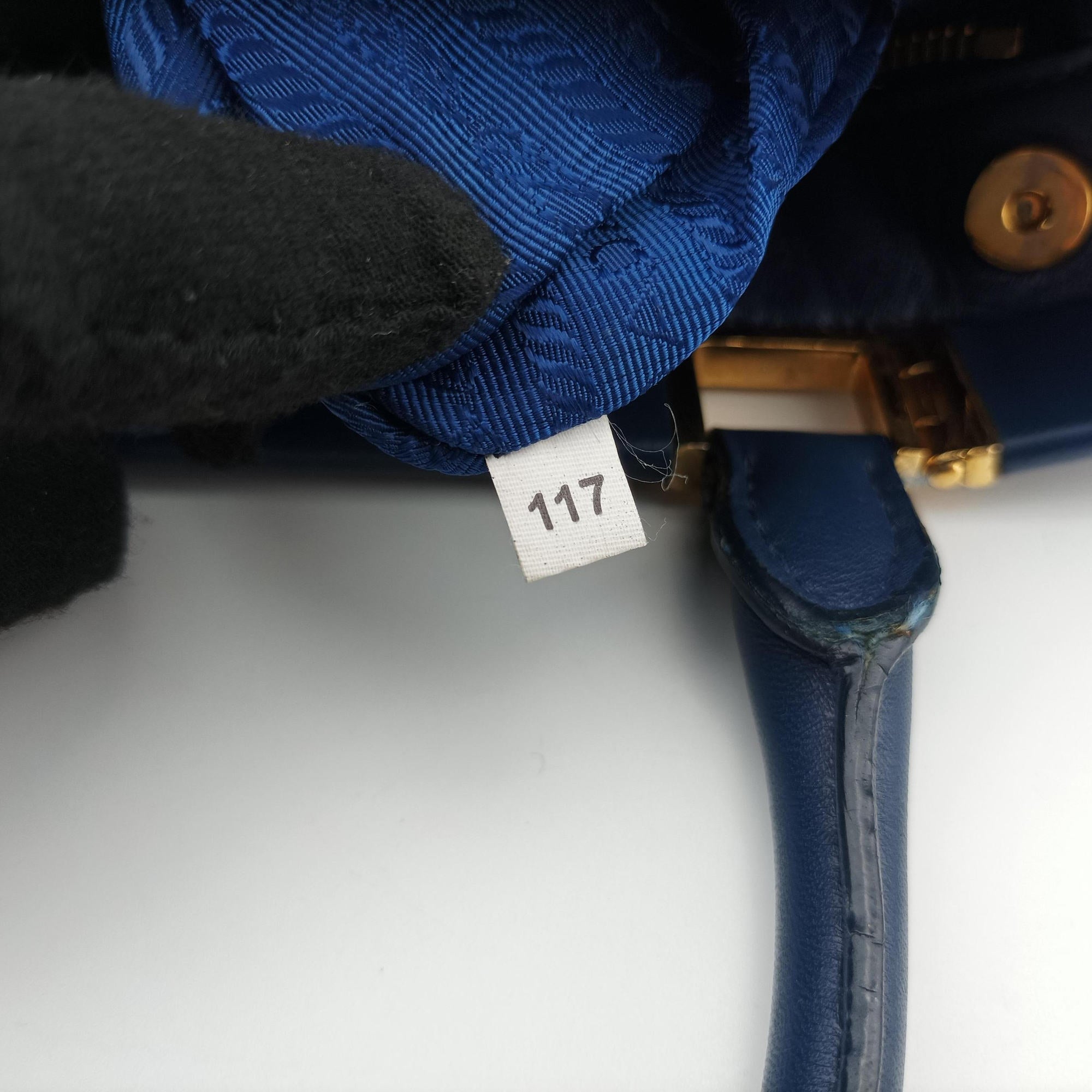 Pre-owned Prada gathered bag Blue Nylon x leather  shoulderbag | stylenewstar