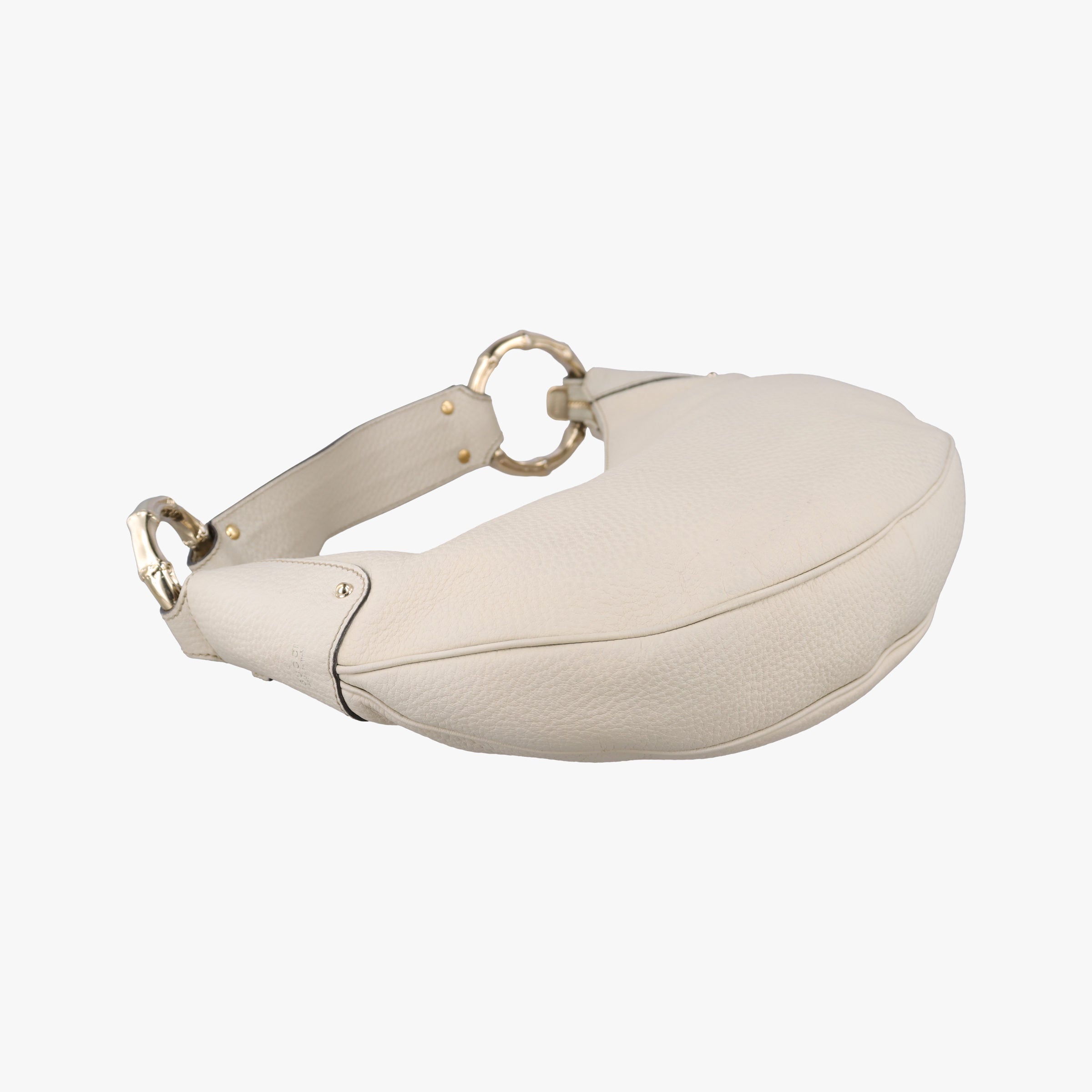 Pre-owned Gucci Bamboo Ring Hobo White Leather 211519 handbag | stylenewstar