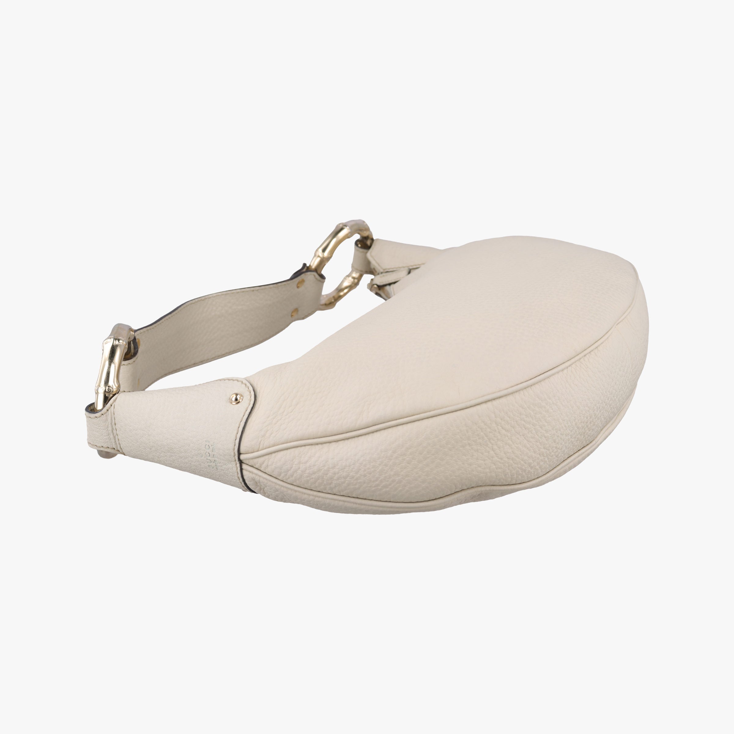 Pre-owned Gucci Bamboo Ring Hobo White Leather 211519 handbag | stylenewstar